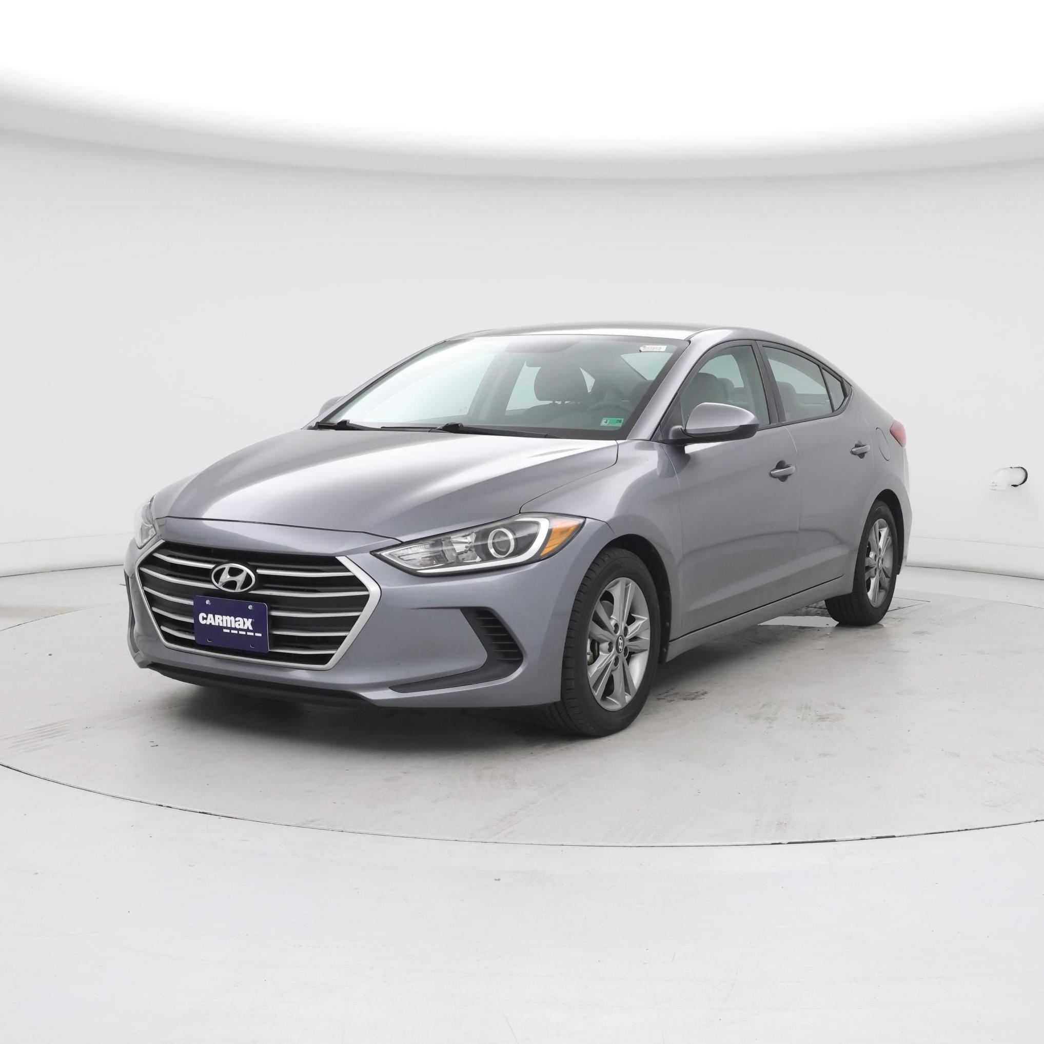 Thumbnail: 2017 Hyundai Elantra - 4