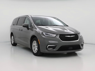 2023 Chrysler Pacifica Touring L -
                  Grand Rapids, MI