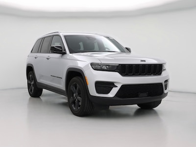 2023 Jeep Grand Cherokee Altitude -
                Grand Rapids, MI