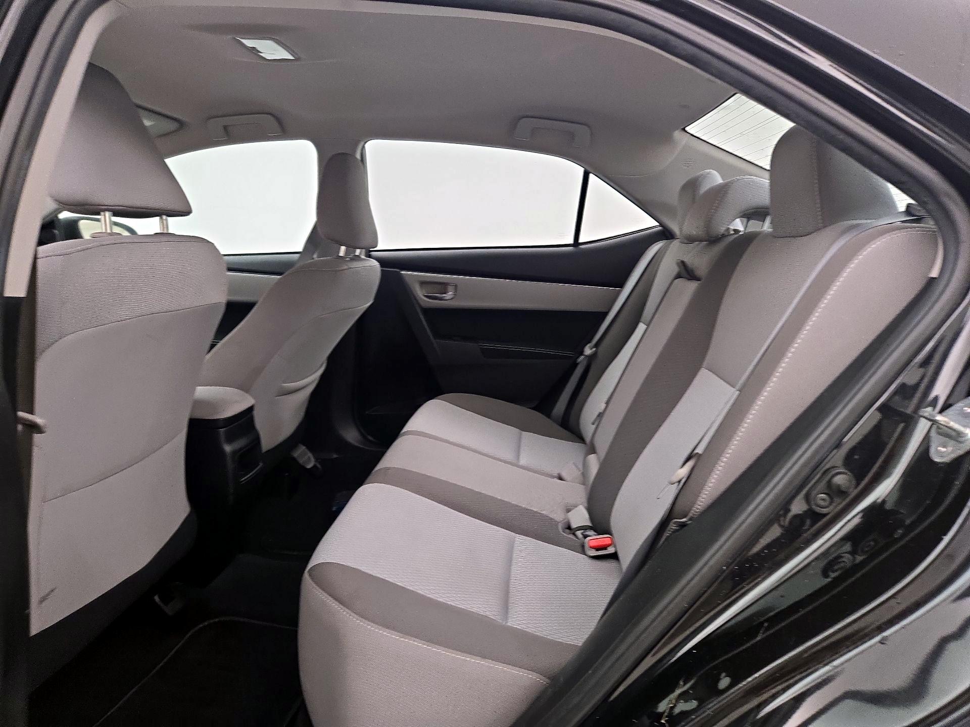 Thumbnail: 2019 Toyota Corolla - 19