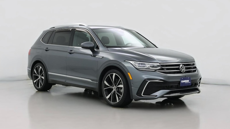 2022 Volkswagen Tiguan SE R-Line Hero Image