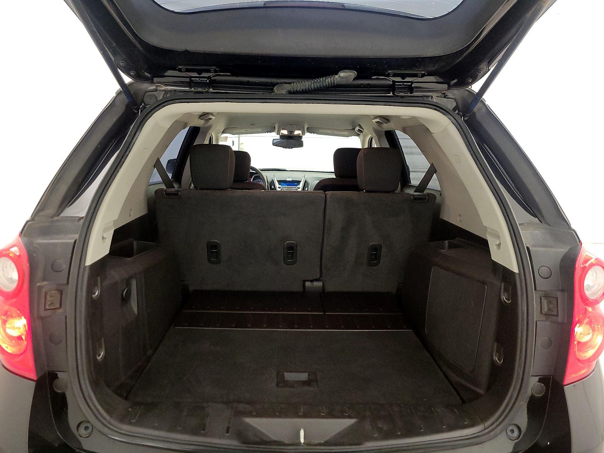 Thumbnail: 2015 Chevrolet Equinox - 18