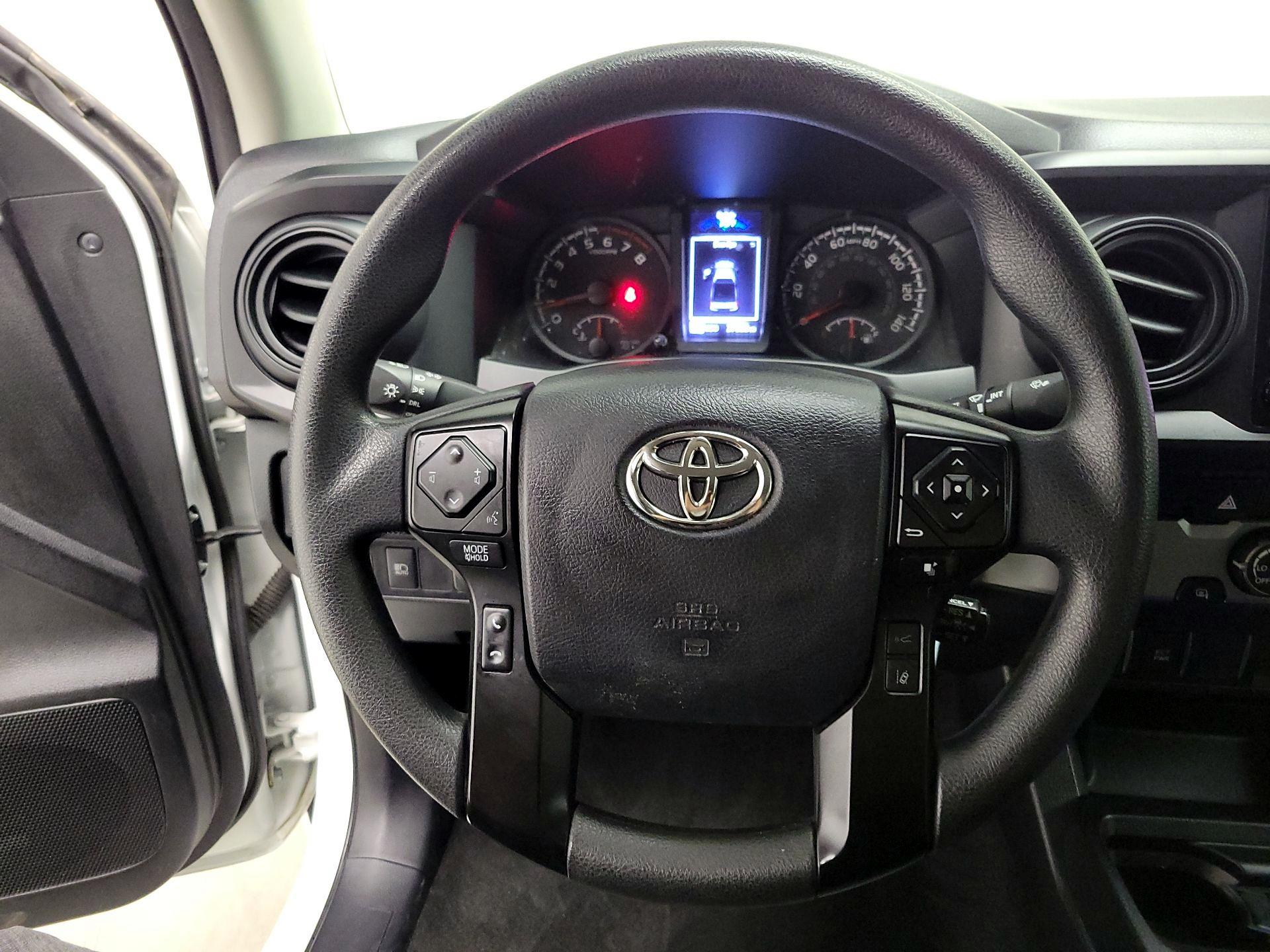 Thumbnail: 2023 Toyota Tacoma - 10