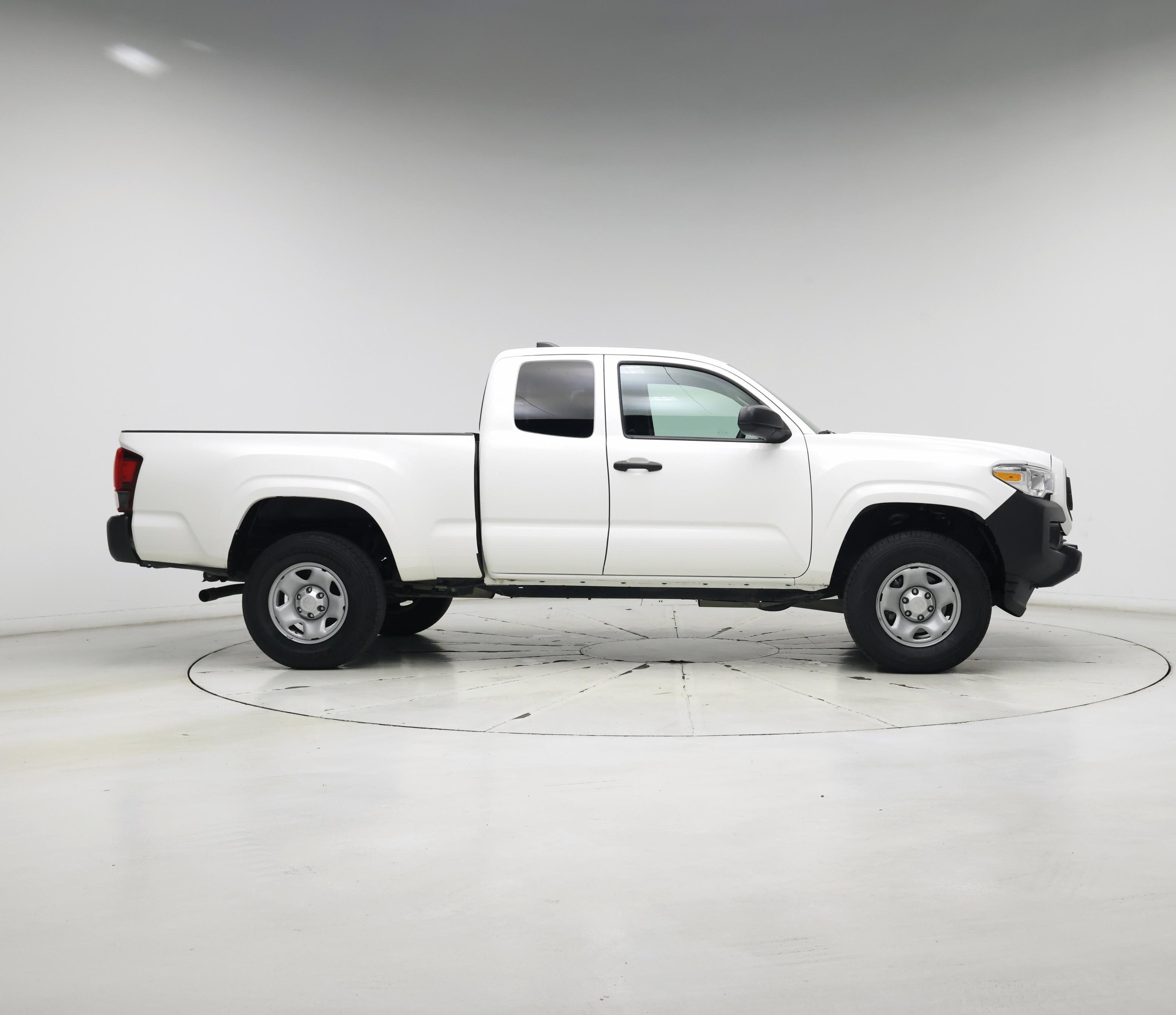 Thumbnail: 2023 Toyota Tacoma - 7