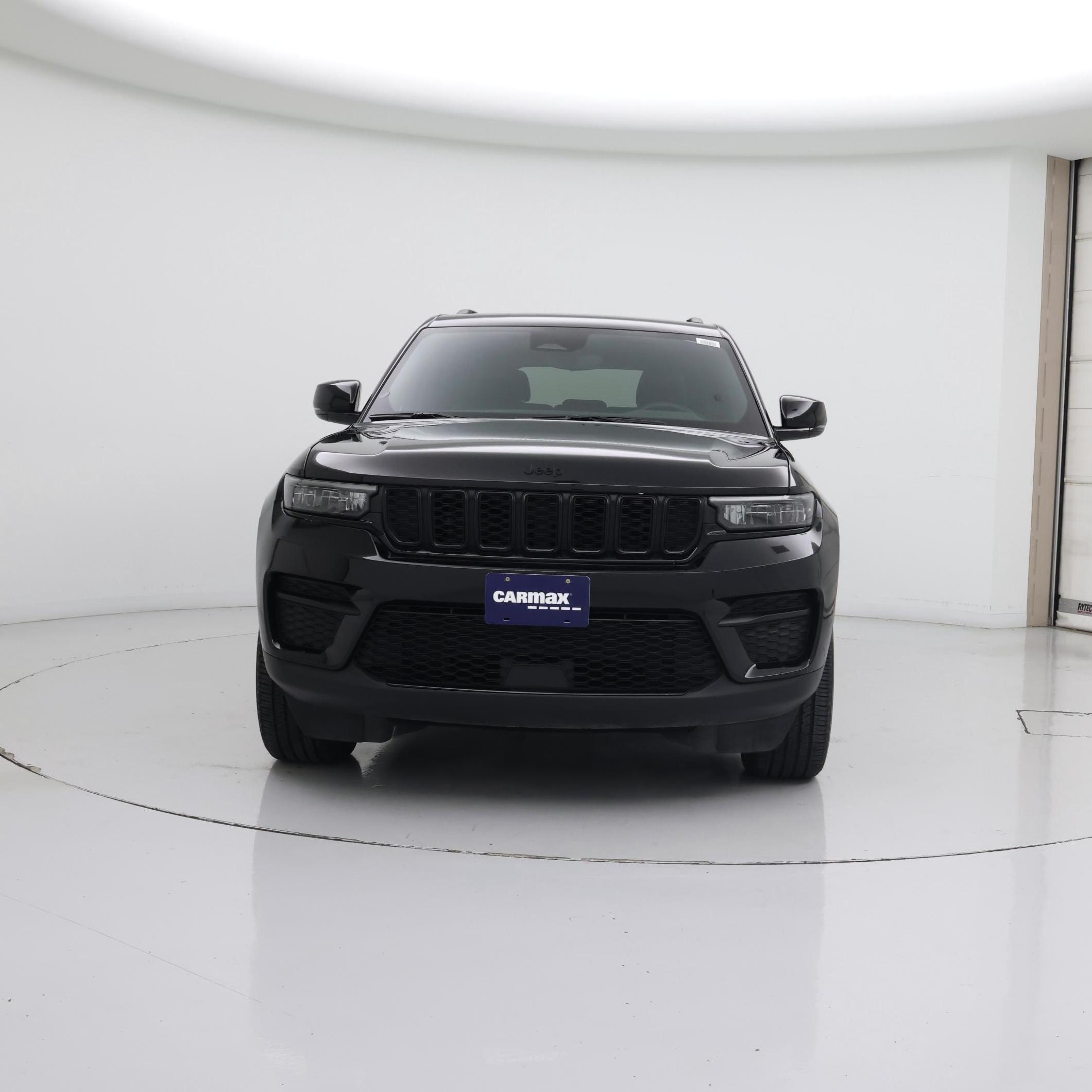 Thumbnail: 2023 Jeep Grand Cherokee - 5