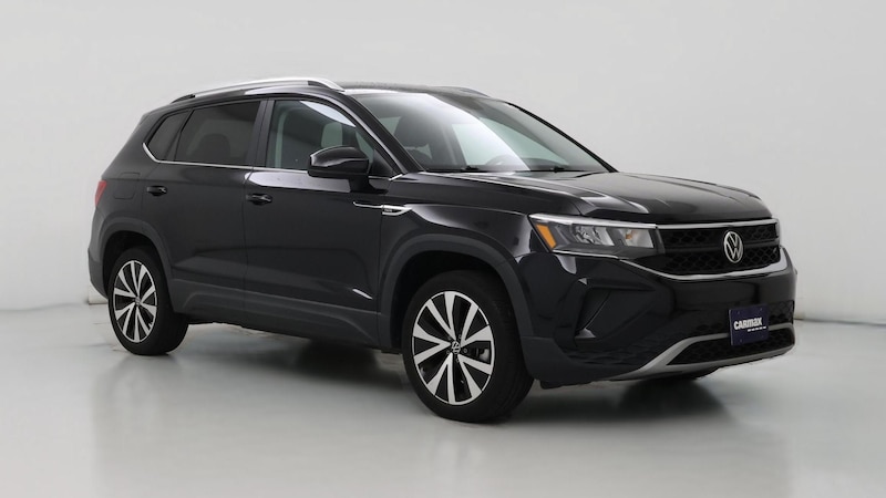 2022 Volkswagen Taos SE Hero Image