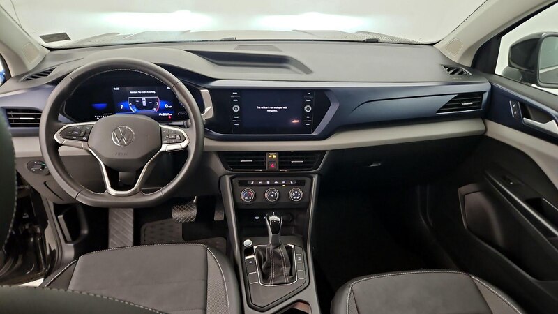 2022 Volkswagen Taos SE 9