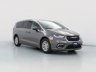 2023 Chrysler Pacifica Touring L -
                Tinley Park, IL
