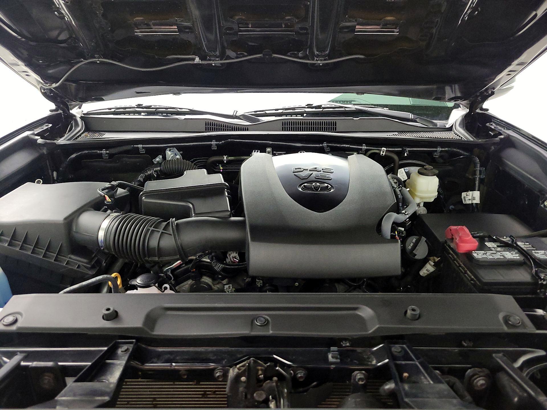 Thumbnail: 2021 Toyota Tacoma - 20