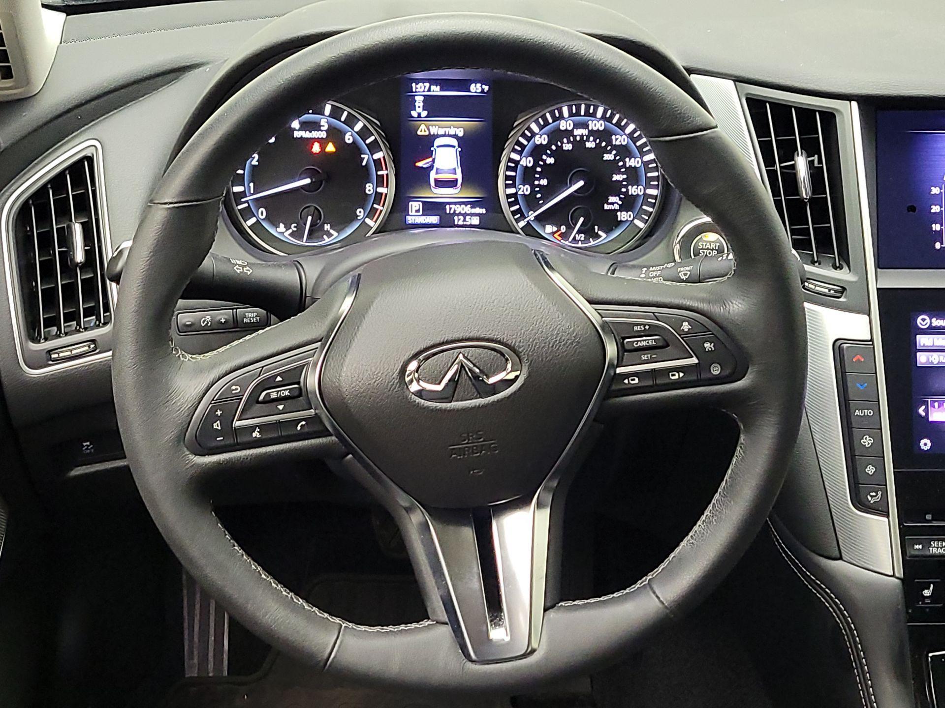 Thumbnail: 2022 INFINITI Q50 - 10