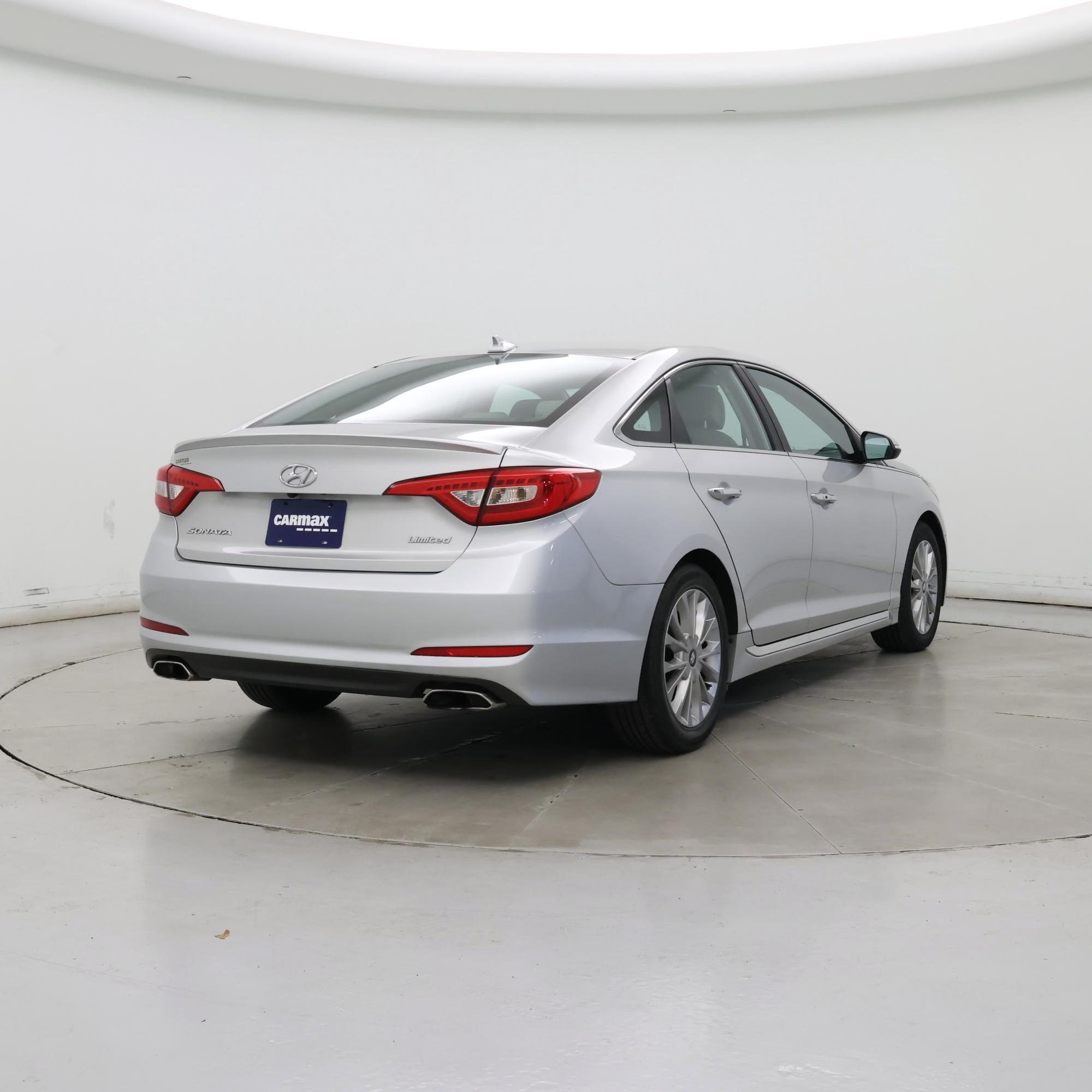 Thumbnail: 2015 Hyundai Sonata - 8
