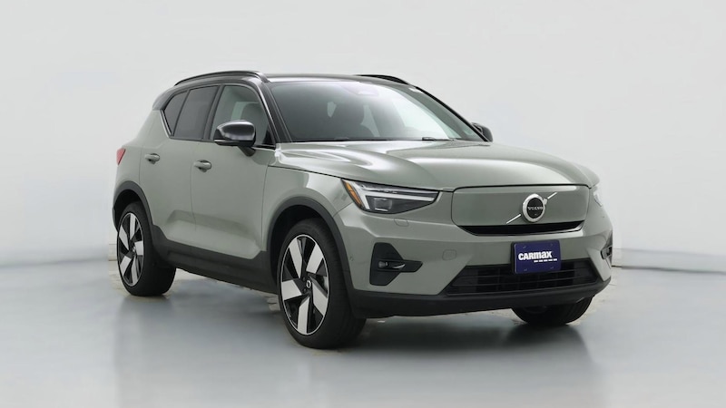 2023 Volvo XC40 Recharge Ultimate Hero Image