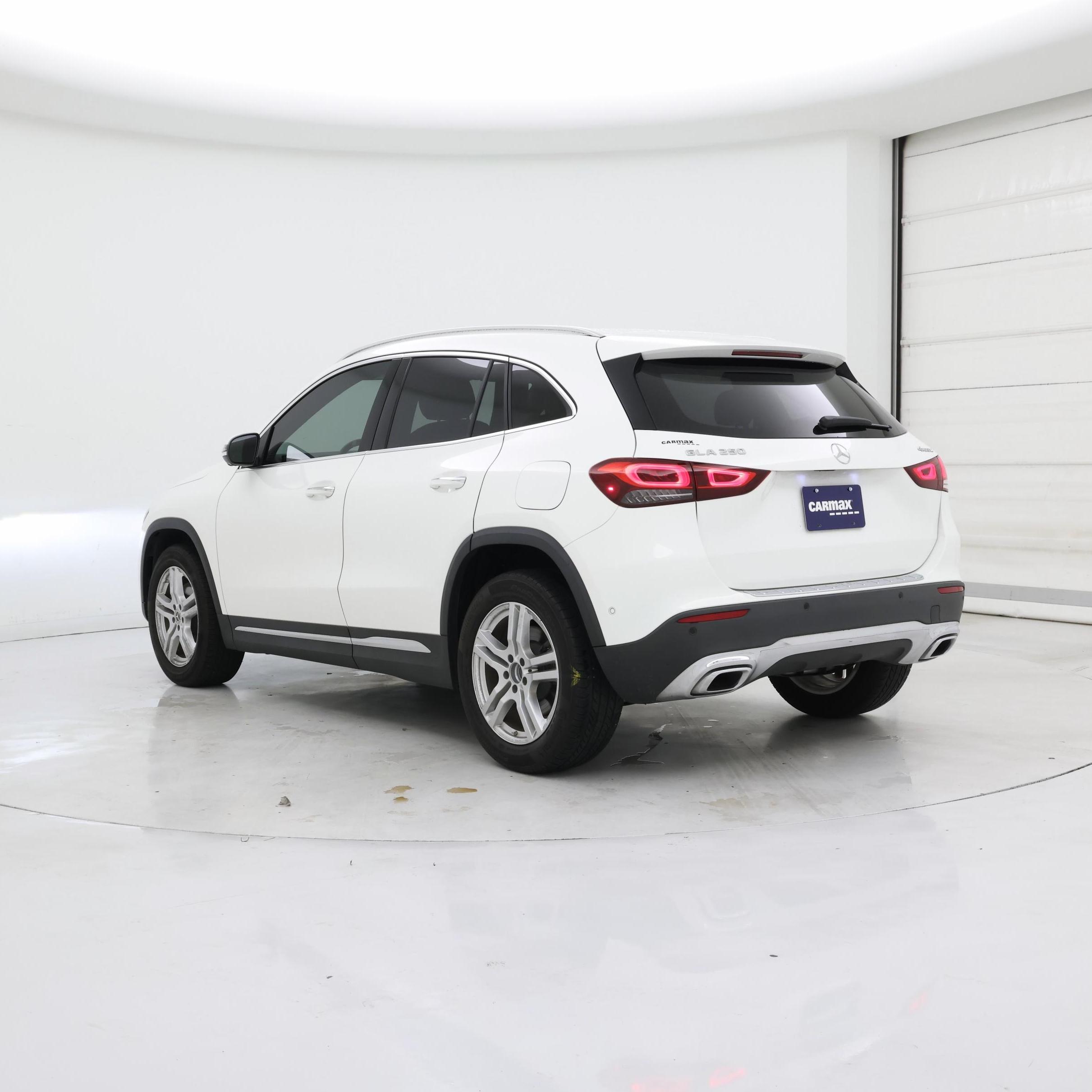 Thumbnail: 2023 Mercedes-Benz GLA - 2