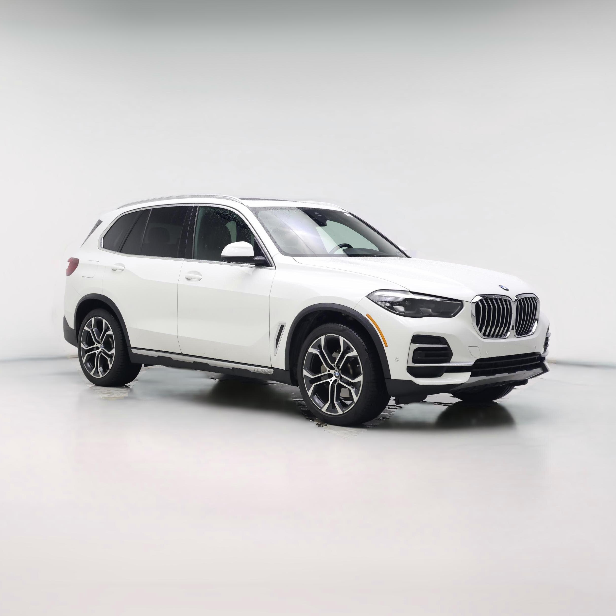 Thumbnail: 2023 BMW X5 - 1