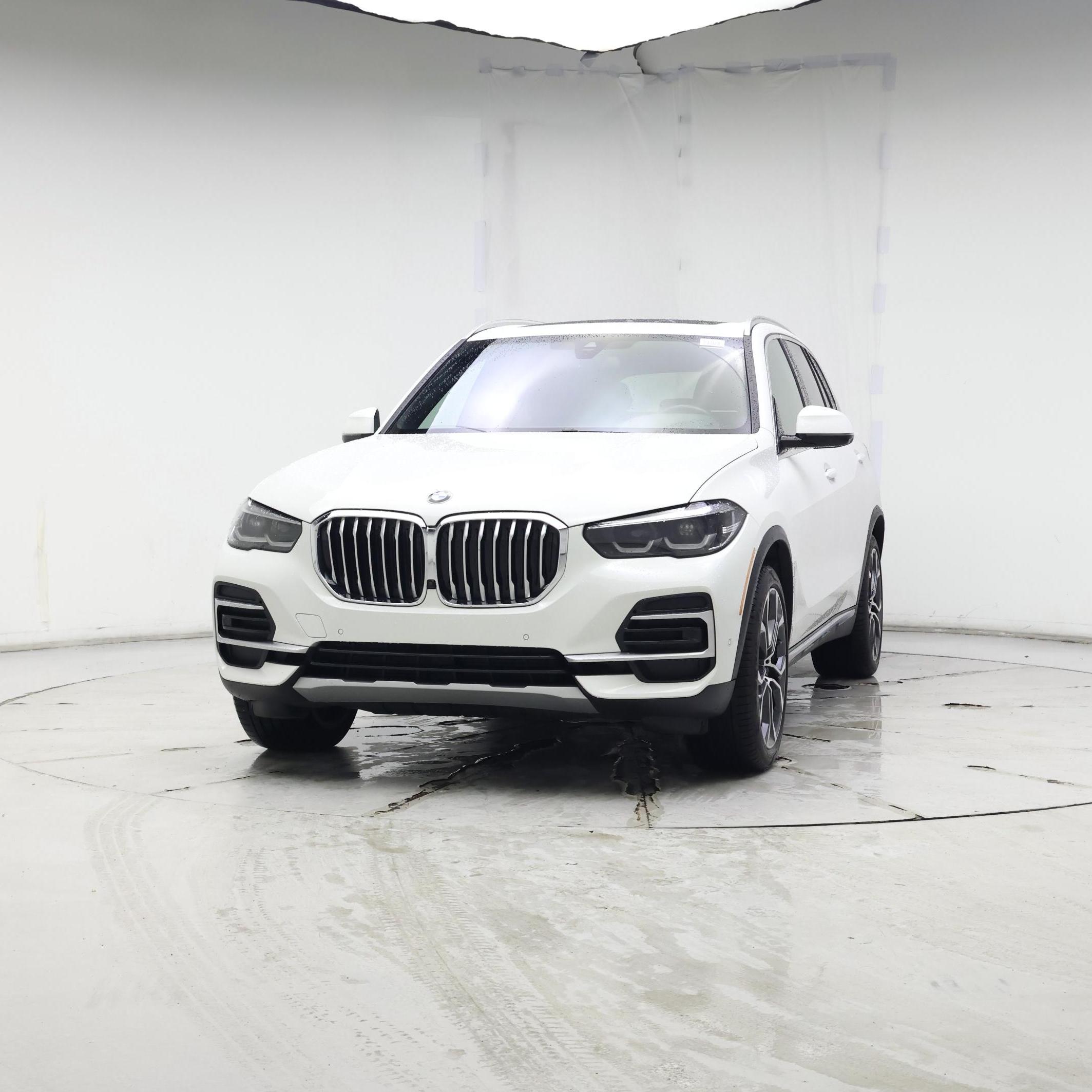 Thumbnail: 2023 BMW X5 - 4