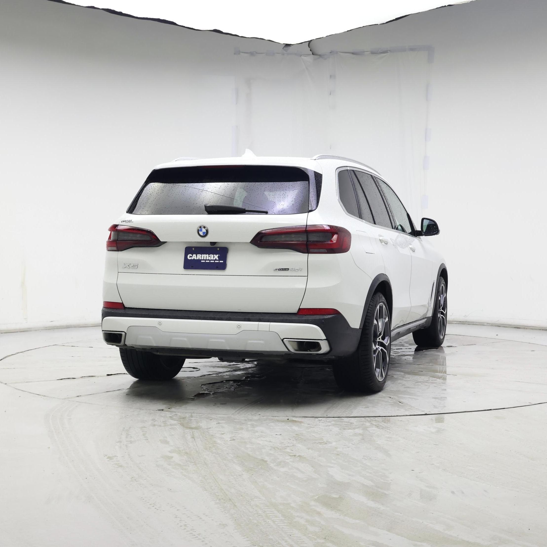 Thumbnail: 2023 BMW X5 - 8