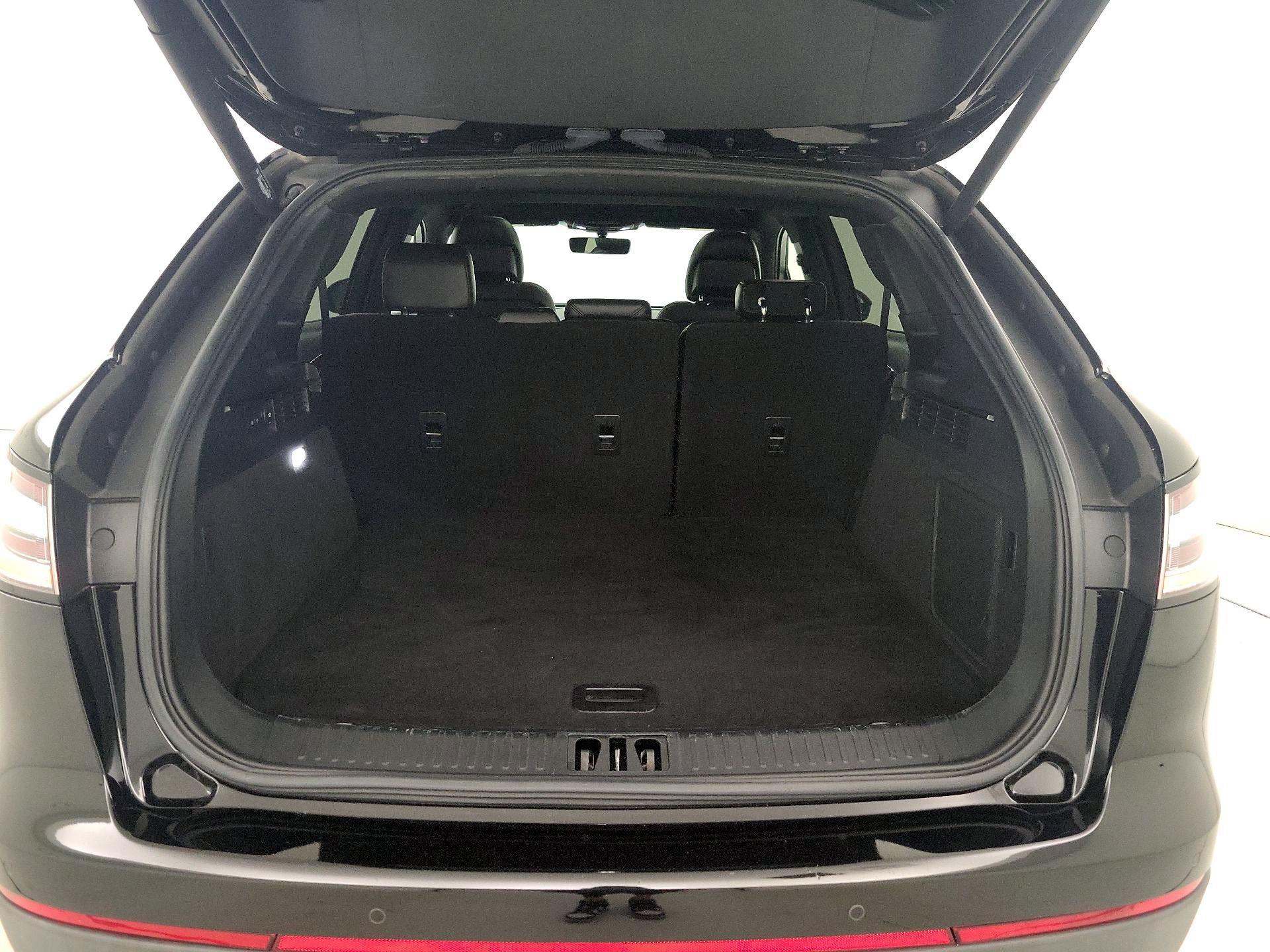 Thumbnail: 2019 Lincoln Nautilus - 20