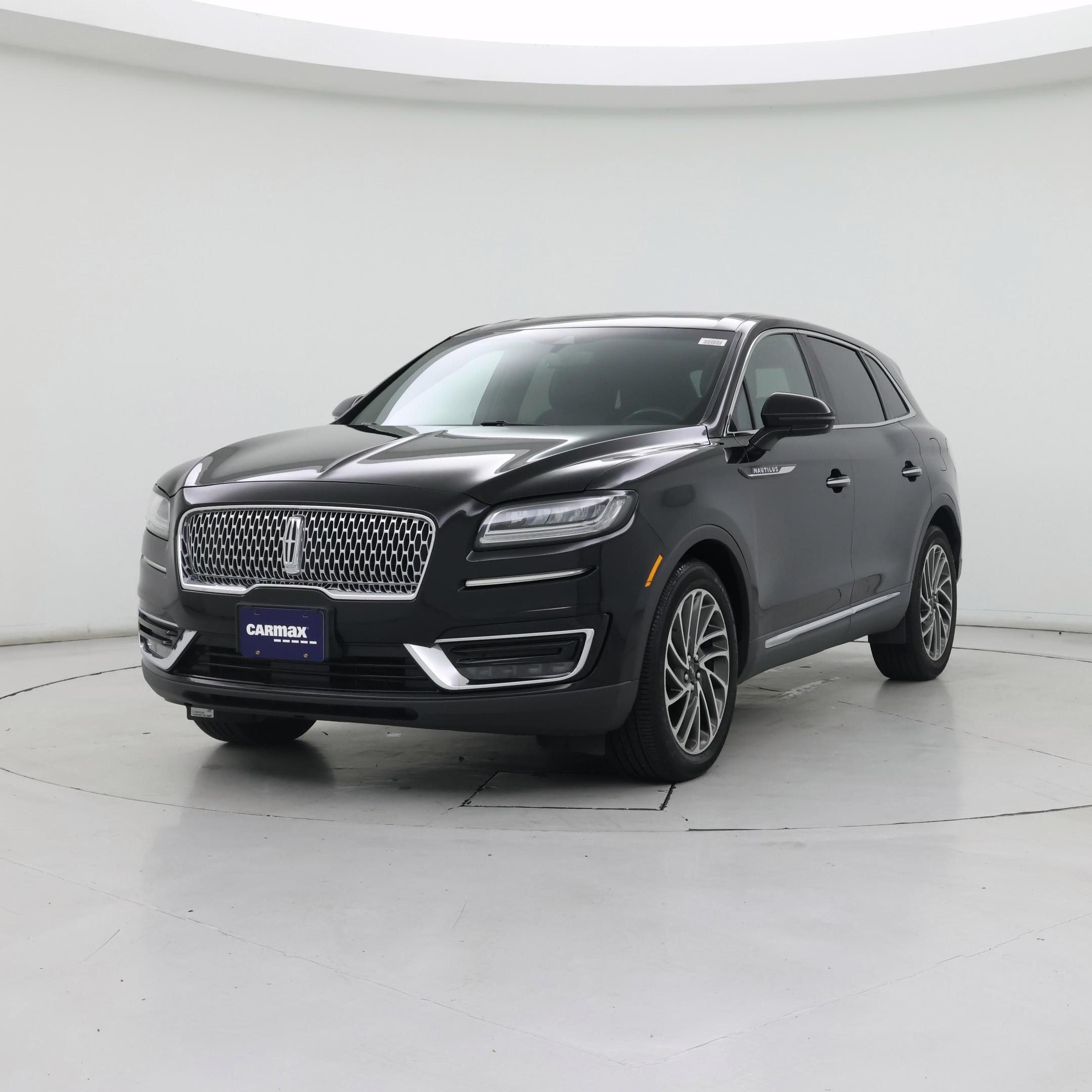 Thumbnail: 2019 Lincoln Nautilus - 4