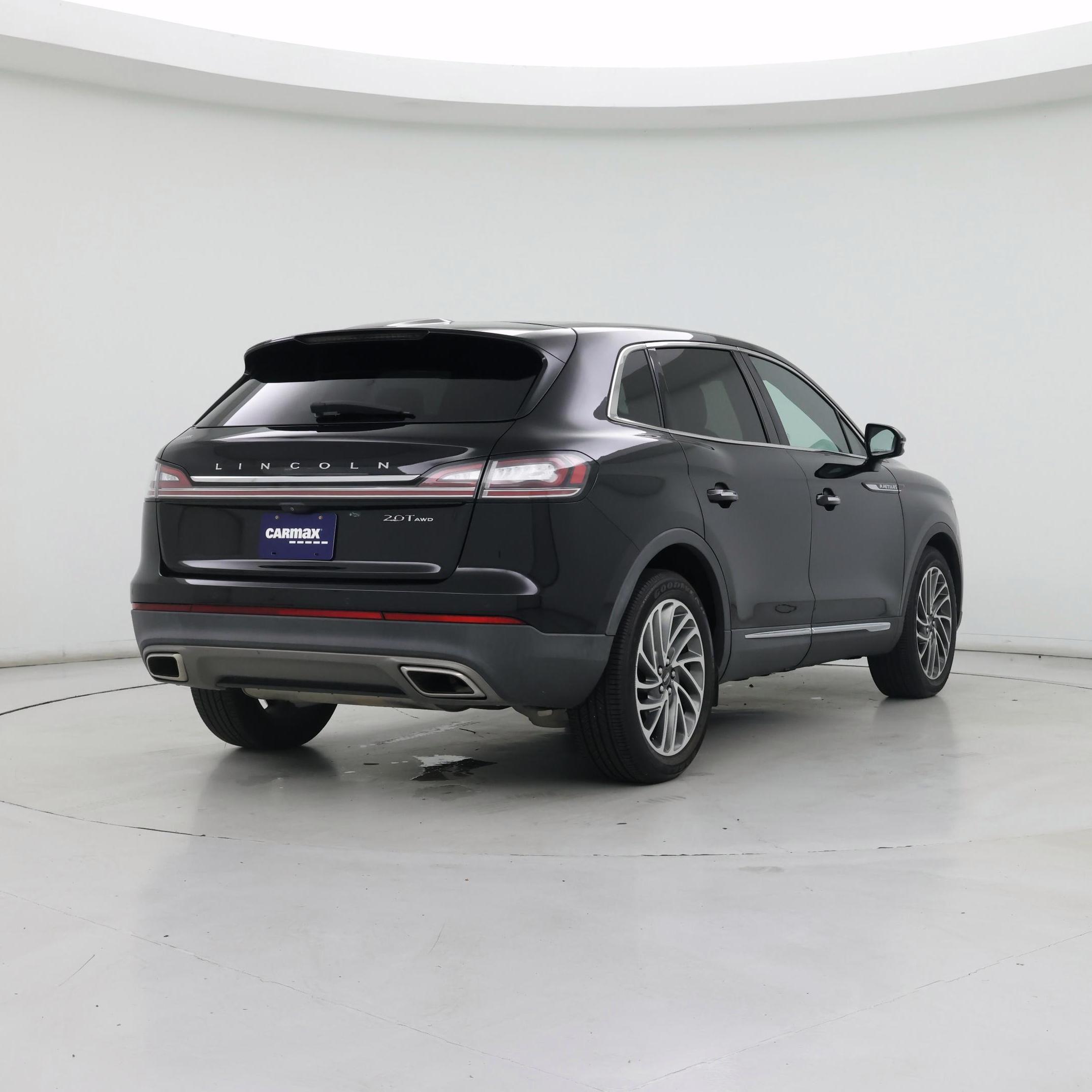 Thumbnail: 2019 Lincoln Nautilus - 8