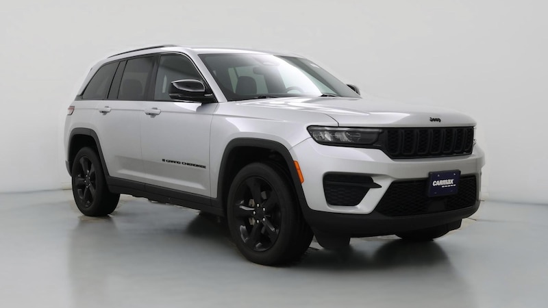 2022 Jeep Grand Cherokee Altitude Hero Image