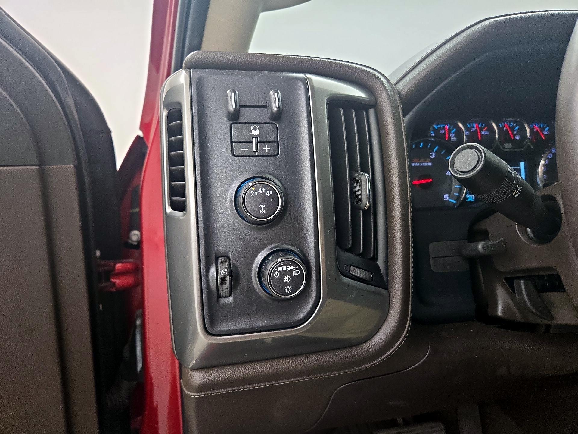 Thumbnail: 2019 Chevrolet Silverado 2500 - 13