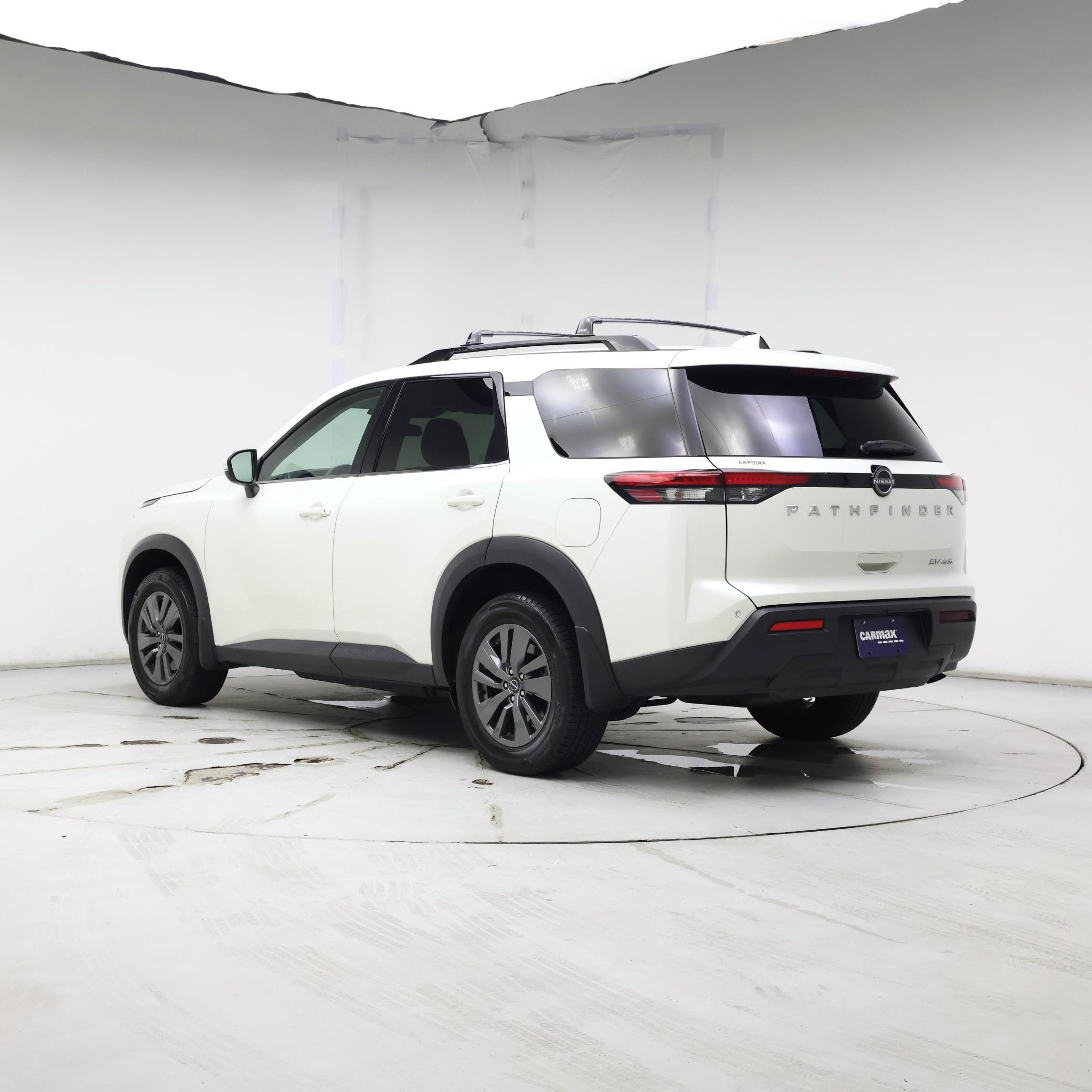 Thumbnail: 2022 Nissan Pathfinder - 2