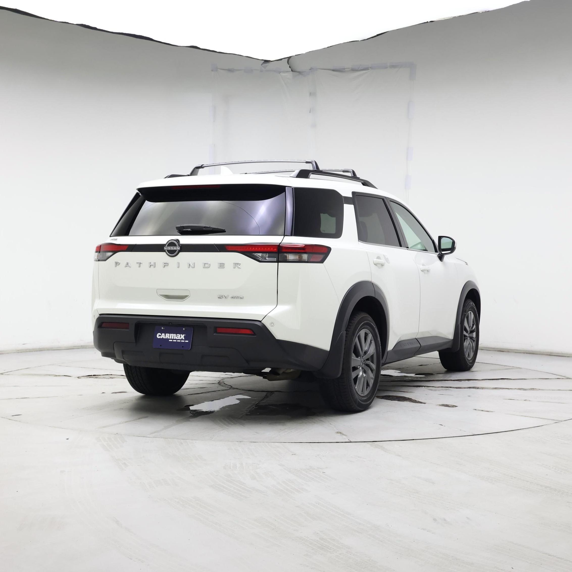 Thumbnail: 2022 Nissan Pathfinder - 8