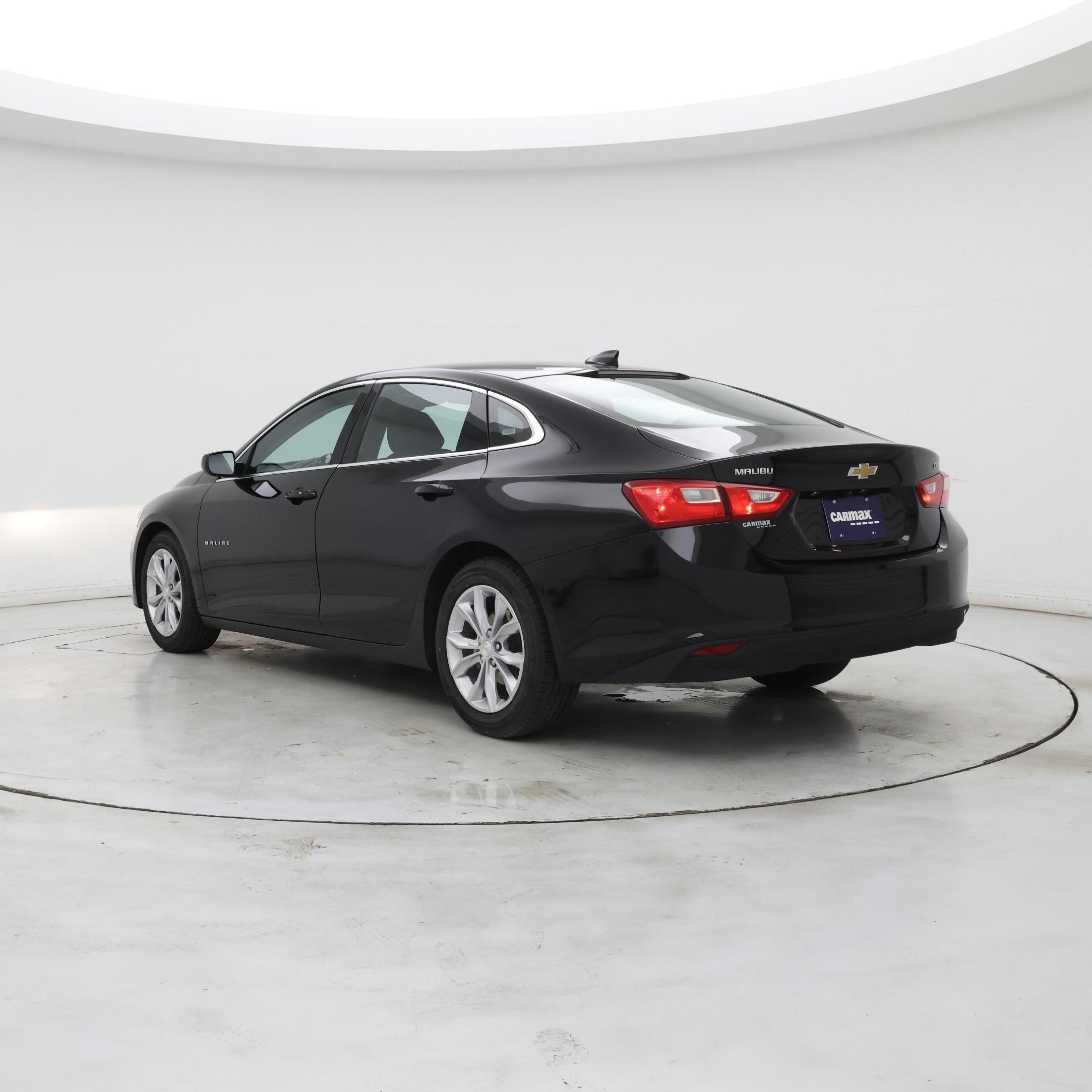 Thumbnail: 2023 Chevrolet Malibu - 2