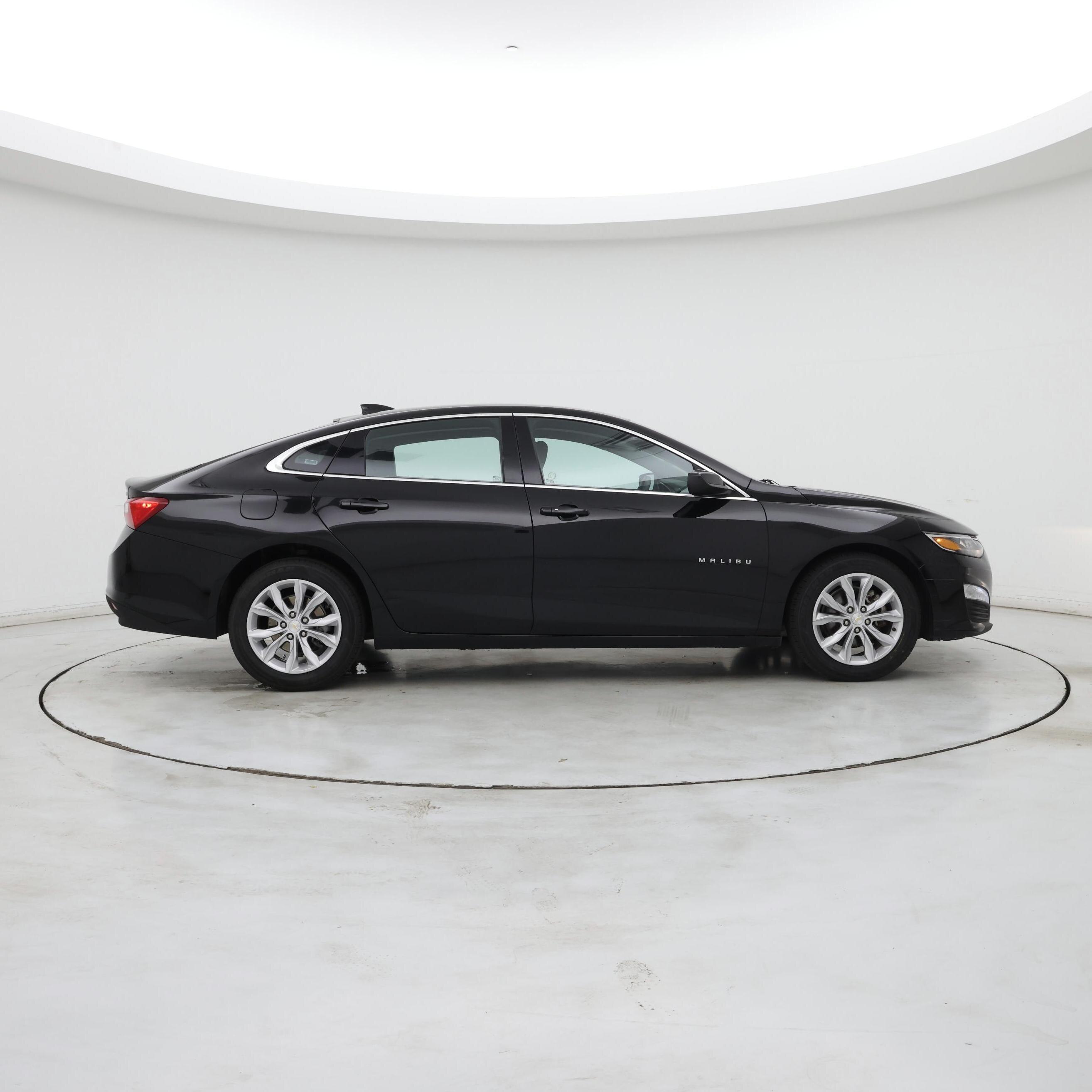 Thumbnail: 2023 Chevrolet Malibu - 7