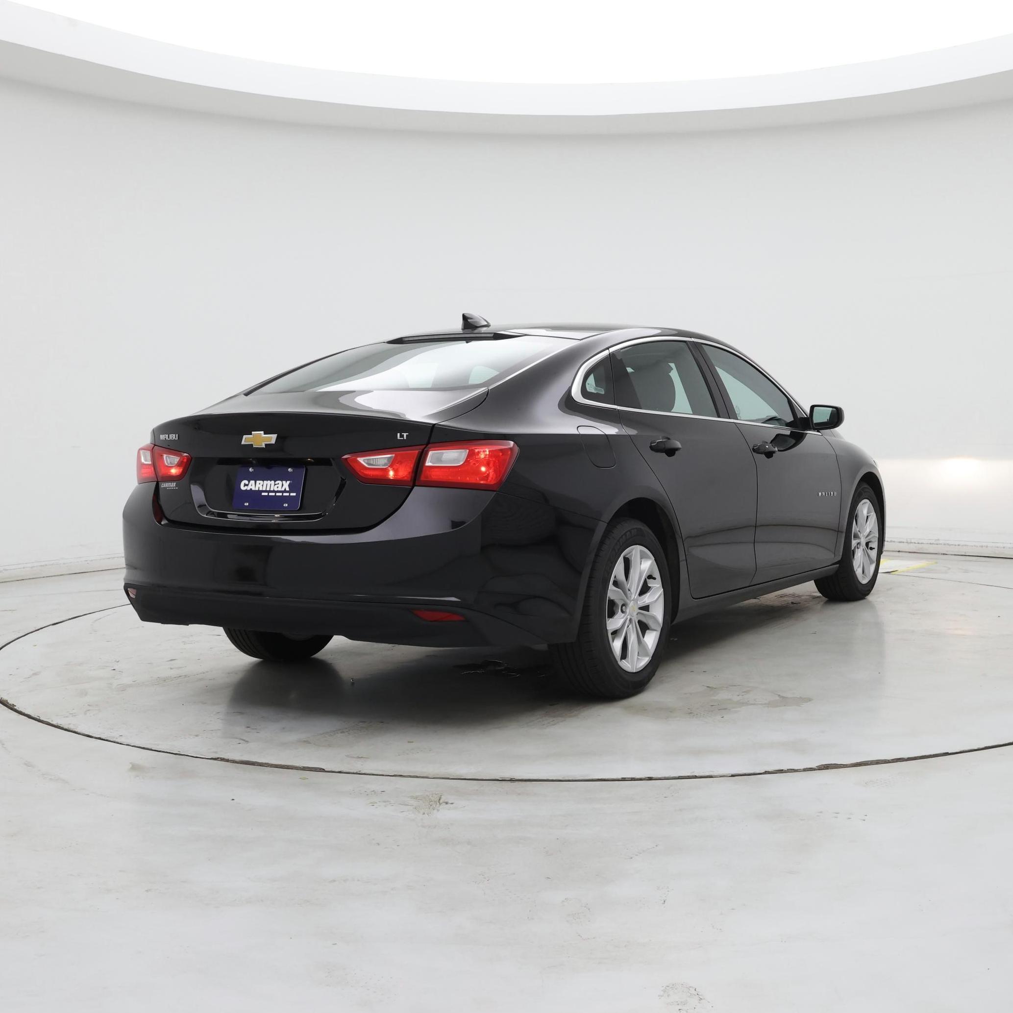 Thumbnail: 2023 Chevrolet Malibu - 8