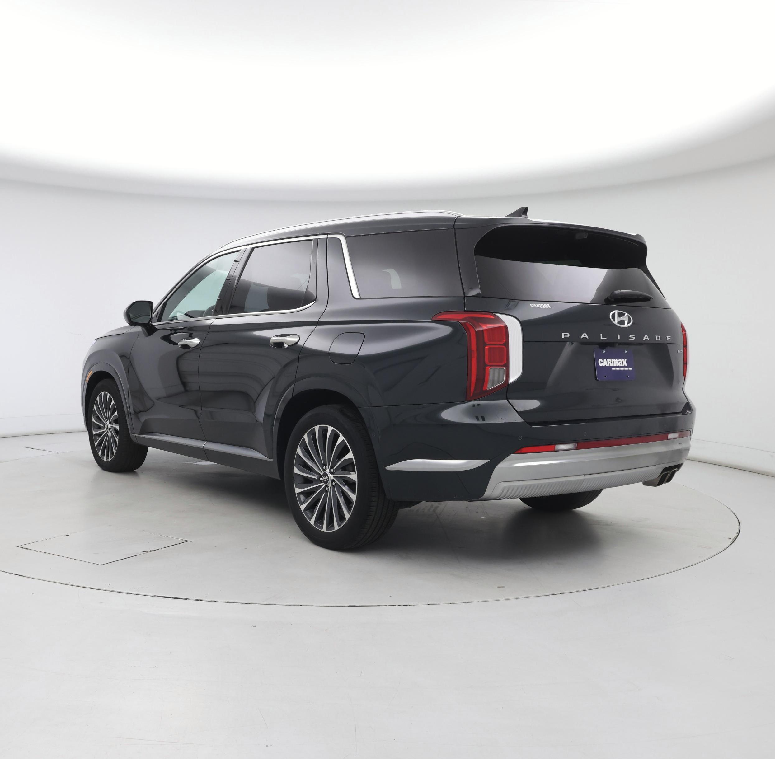 Thumbnail: 2023 Hyundai Palisade - 2