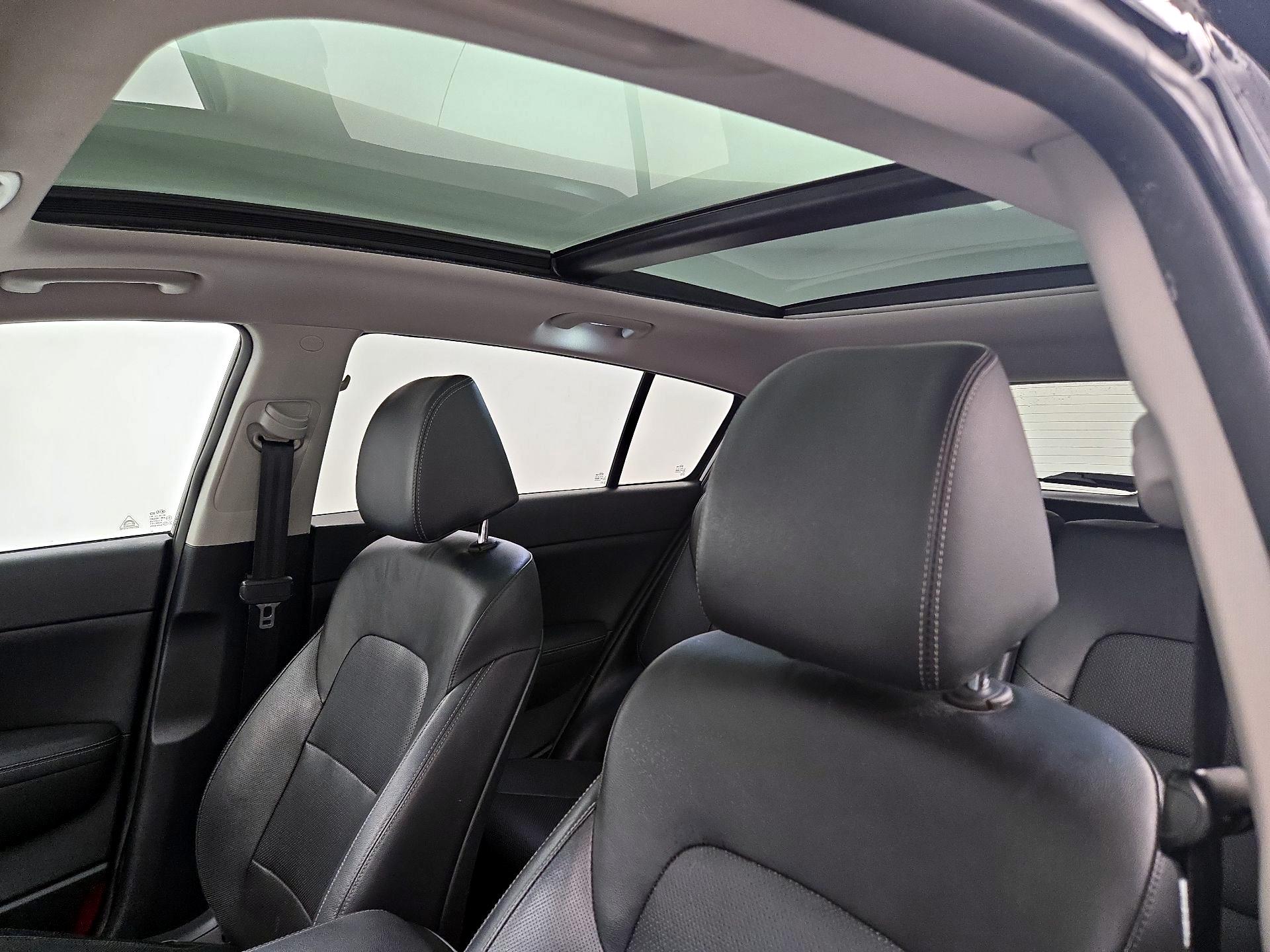 Thumbnail: 2017 Kia Sportage - 20