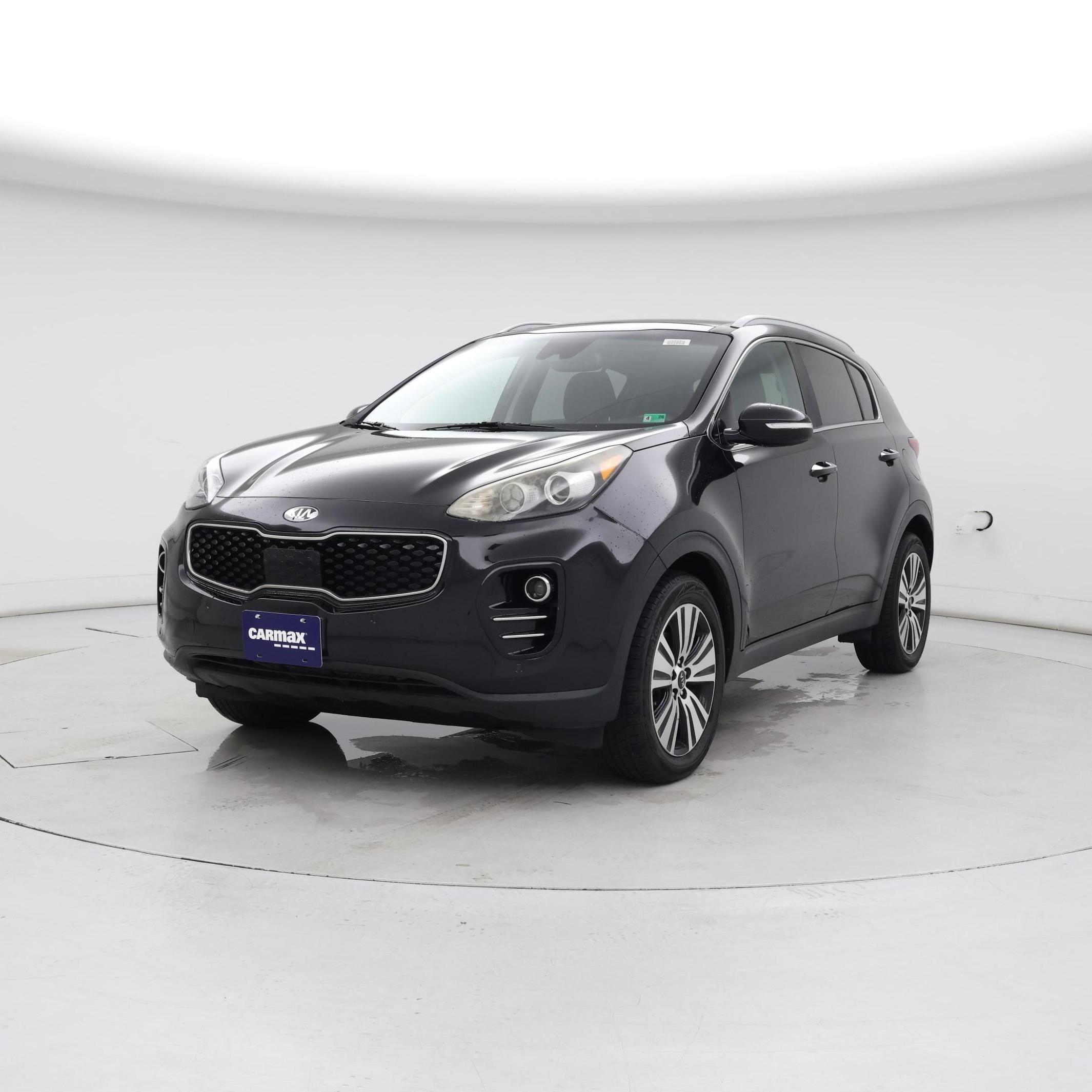 Thumbnail: 2017 Kia Sportage - 4