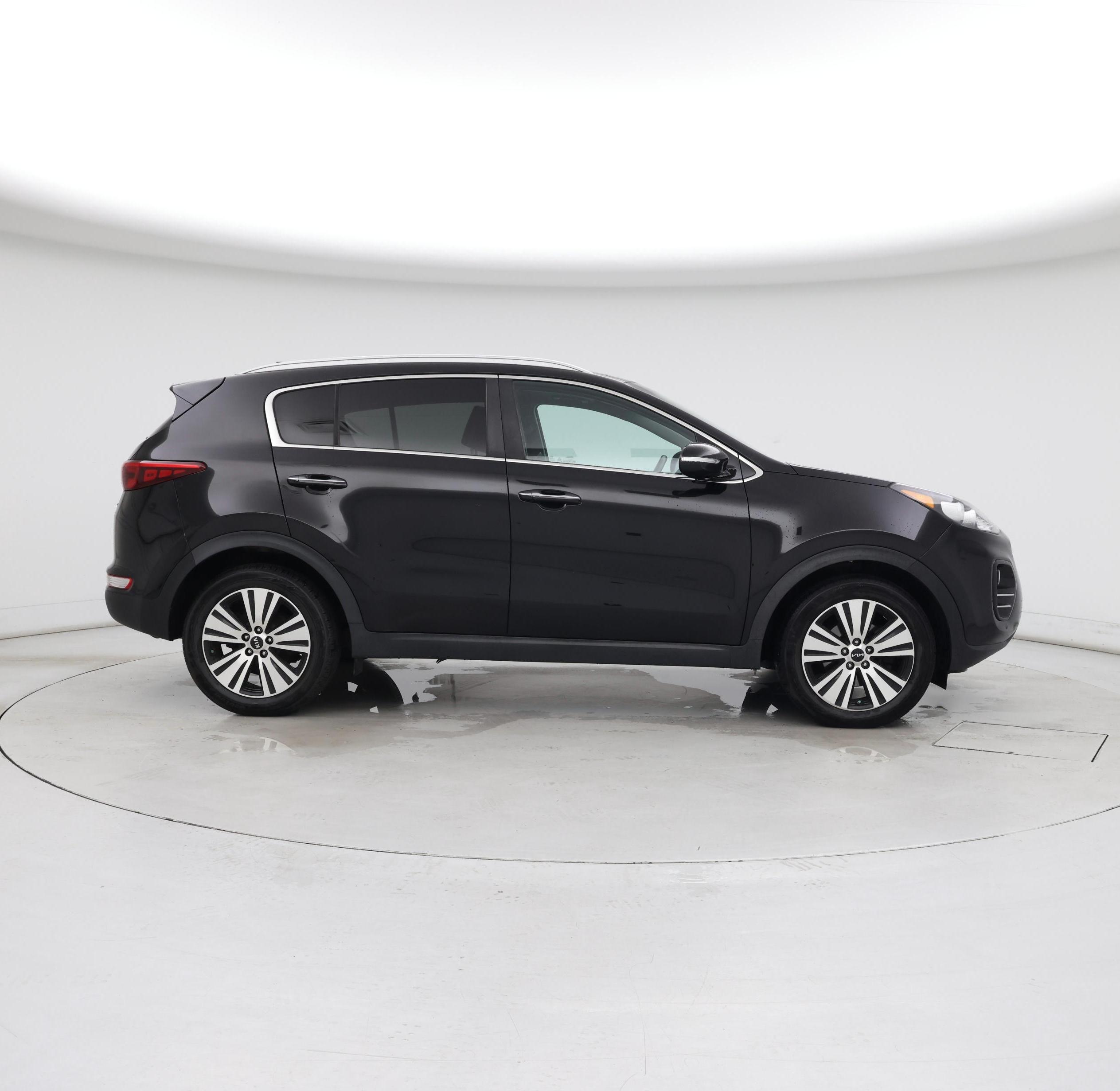 Thumbnail: 2017 Kia Sportage - 7