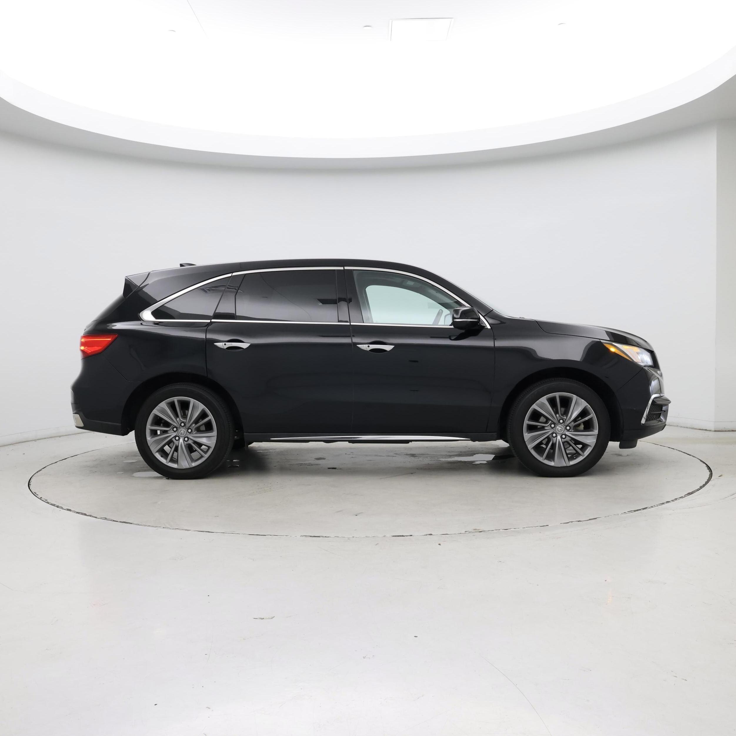 Thumbnail: 2018 Acura MDX - 7