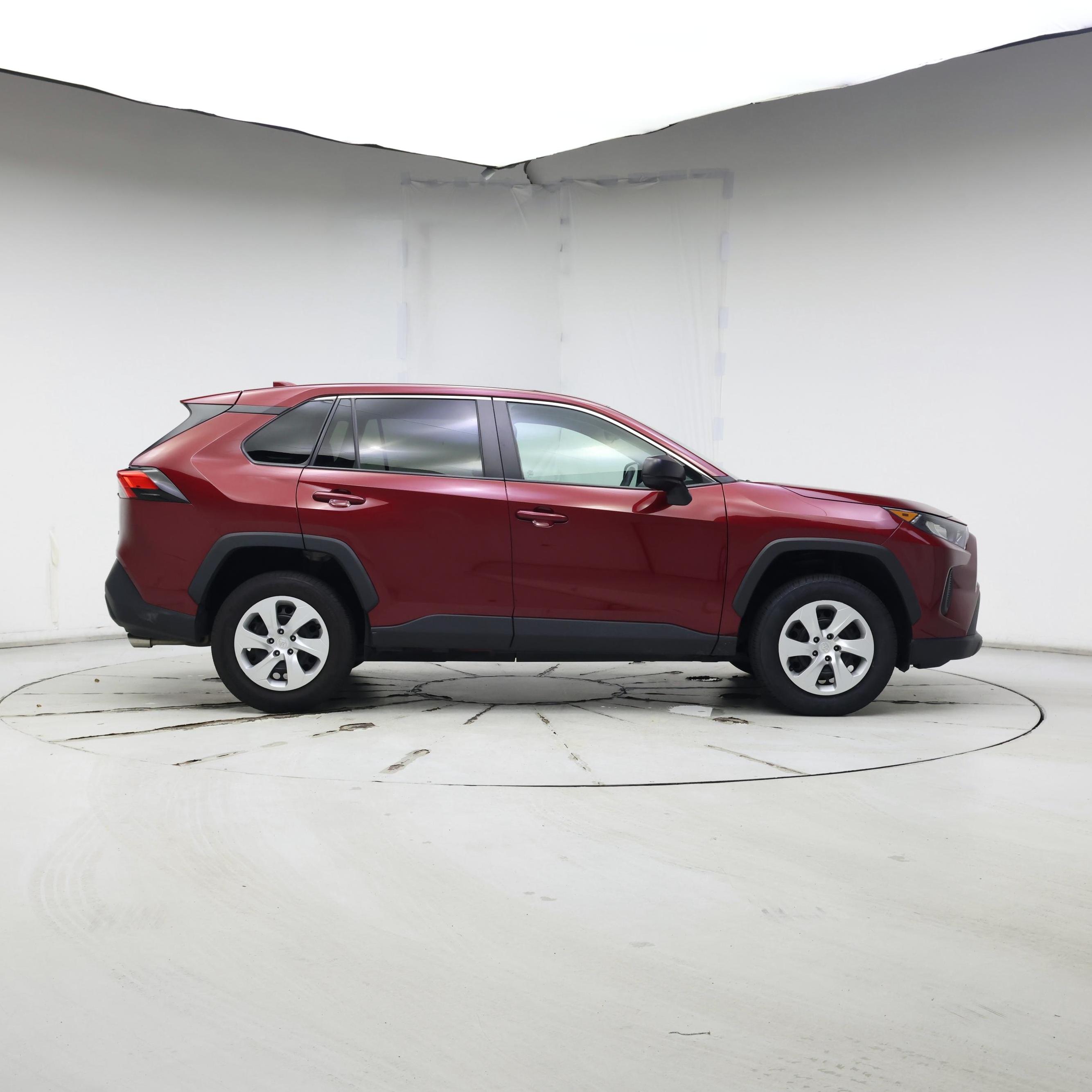 Thumbnail: 2022 Toyota RAV4 - 7