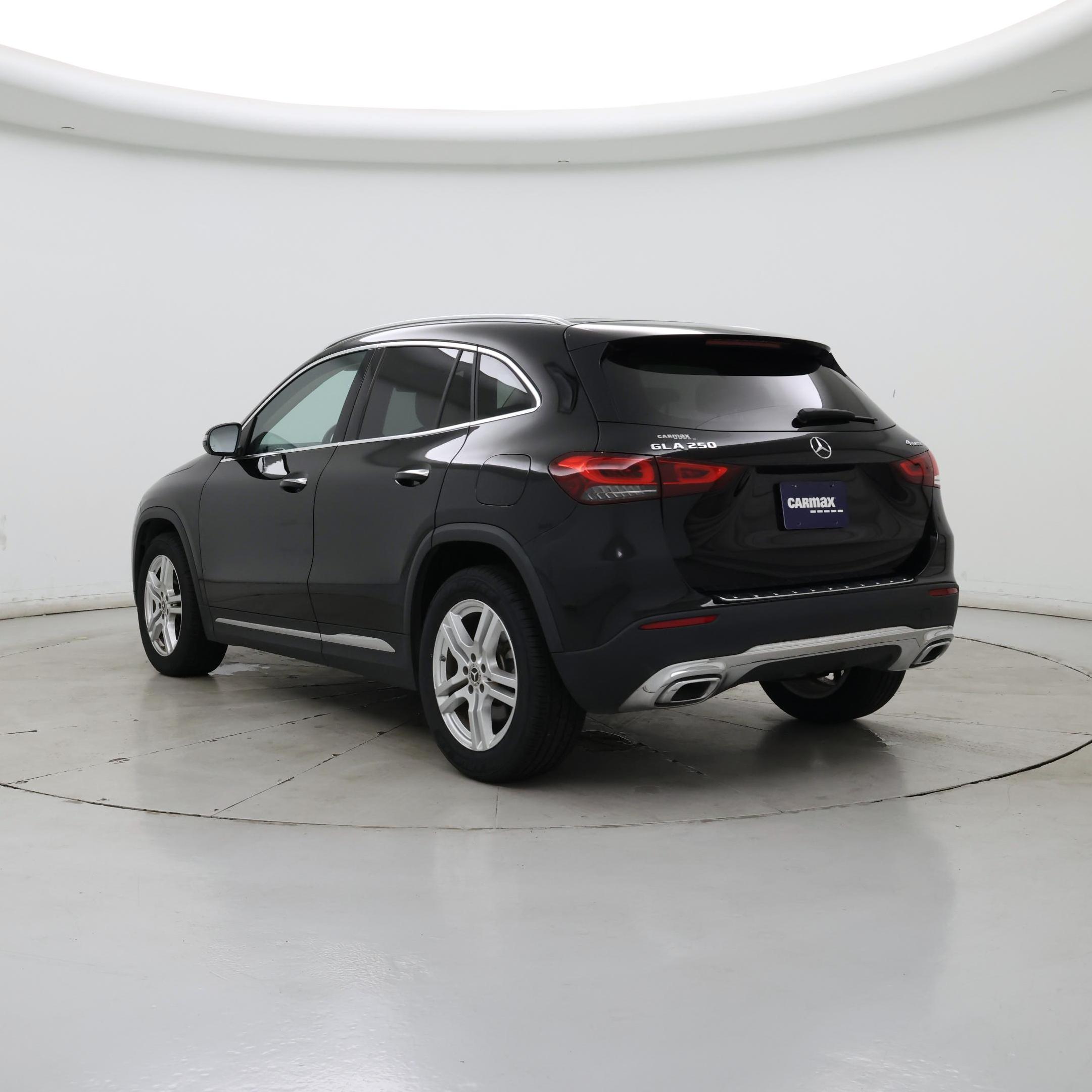 Thumbnail: 2021 Mercedes-Benz GLA - 2