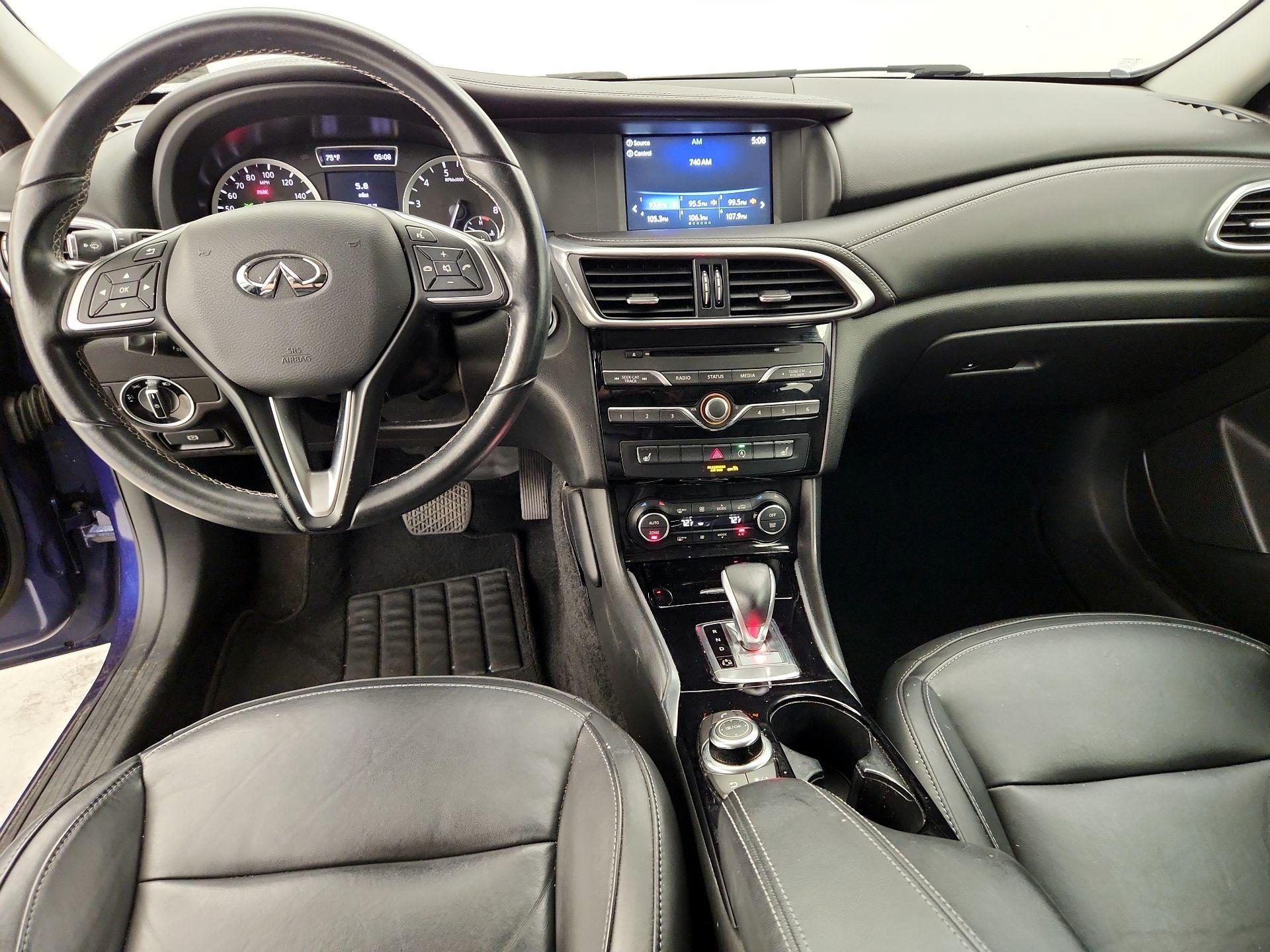 Thumbnail: 2018 INFINITI QX30 - 9