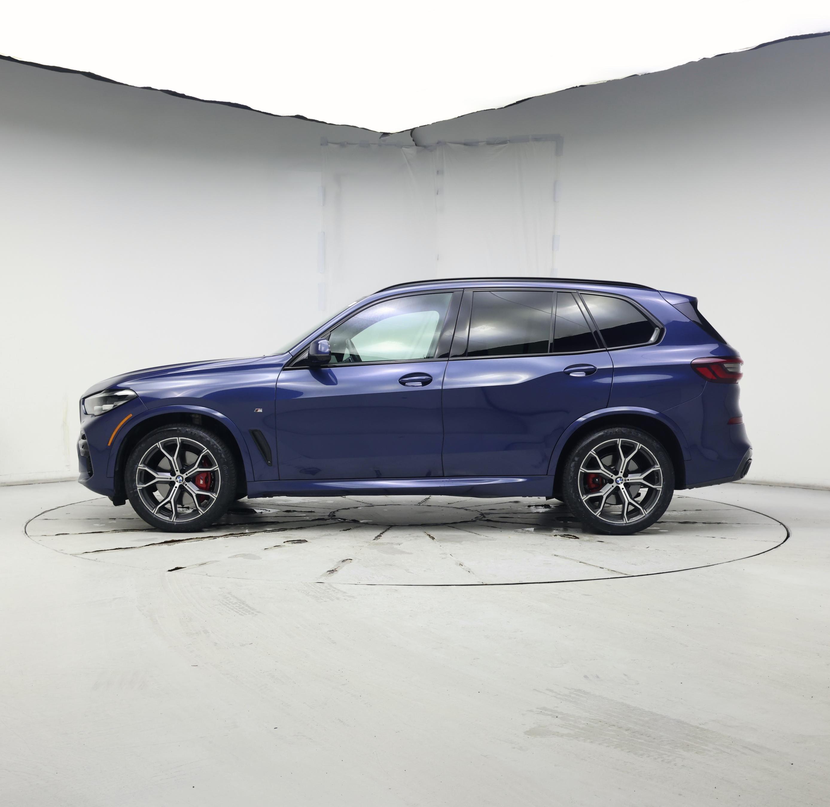 Thumbnail: 2022 BMW X5 - 3
