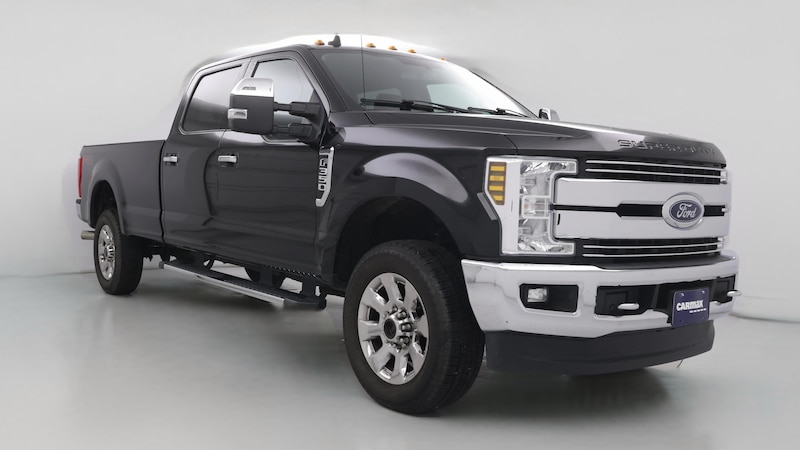 2019 Ford F-350 Lariat Hero Image