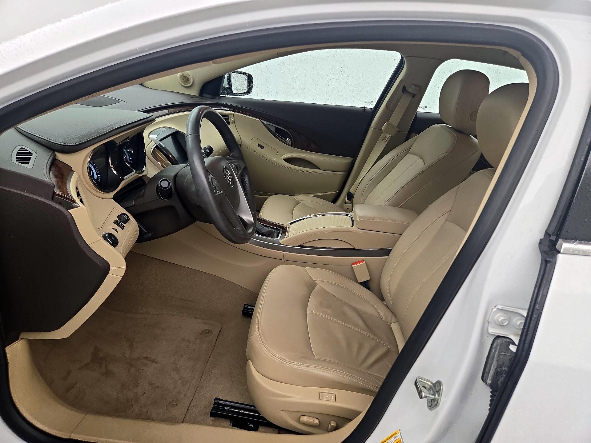 Thumbnail: 2013 Buick LaCrosse - 11