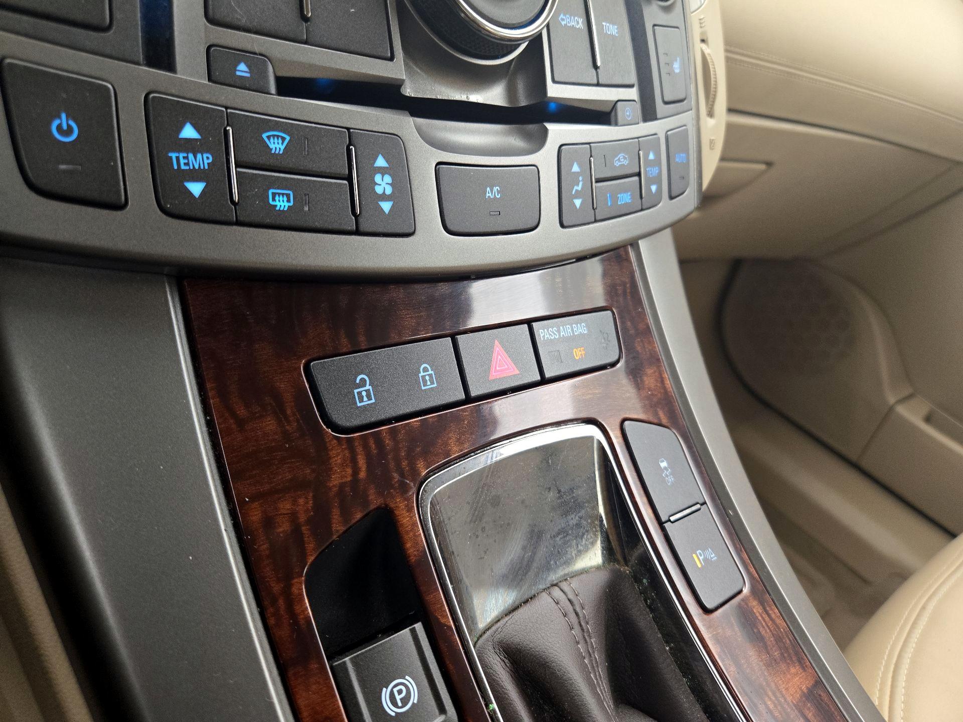 Thumbnail: 2013 Buick LaCrosse - 16