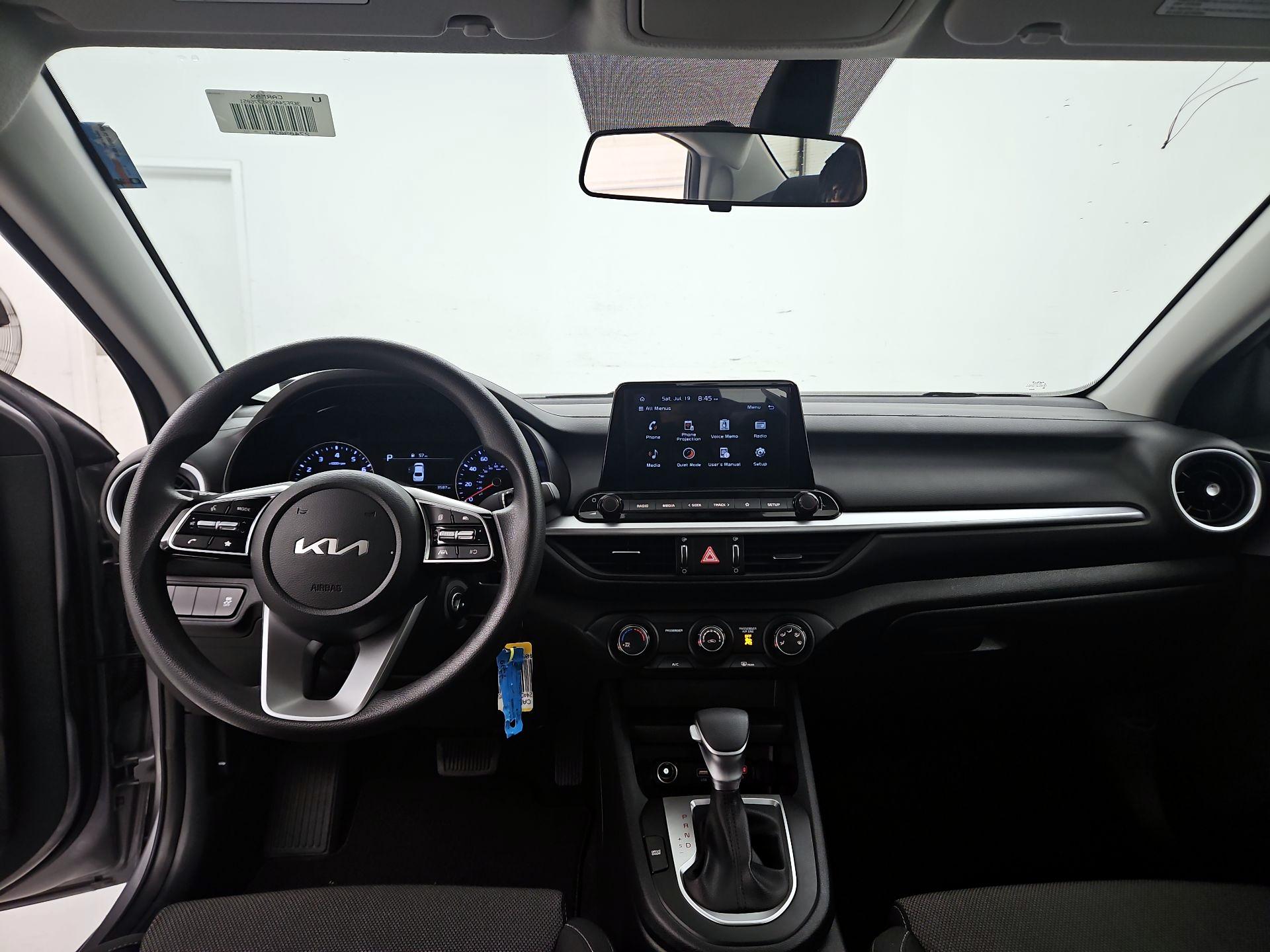 Thumbnail: 2024 Kia Forte - 9