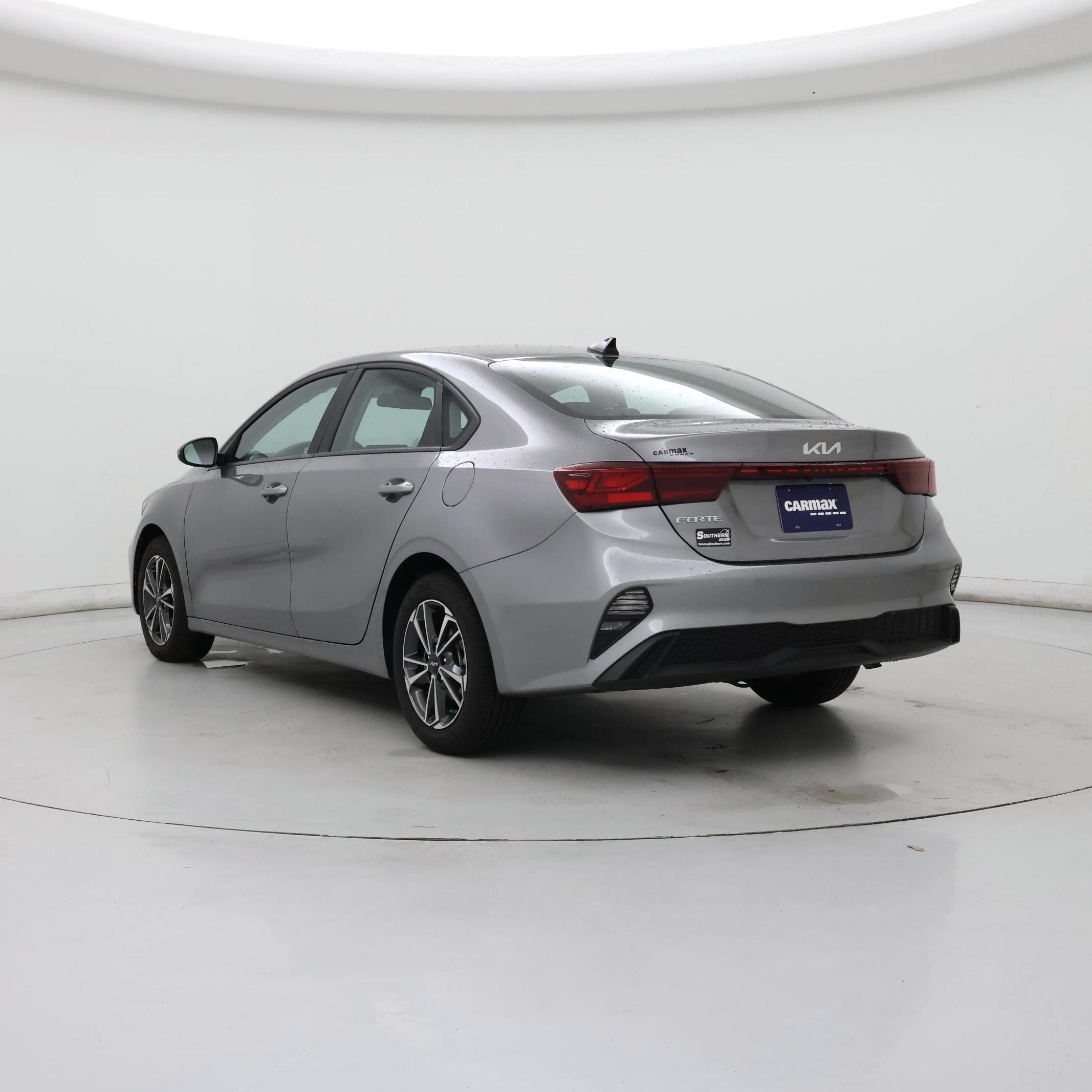 Thumbnail: 2024 Kia Forte - 2