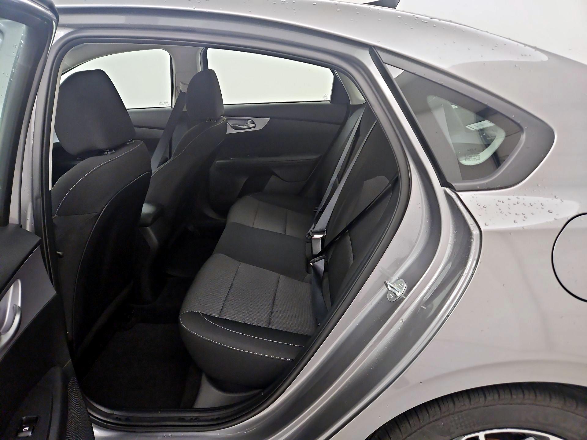 Thumbnail: 2024 Kia Forte - 19