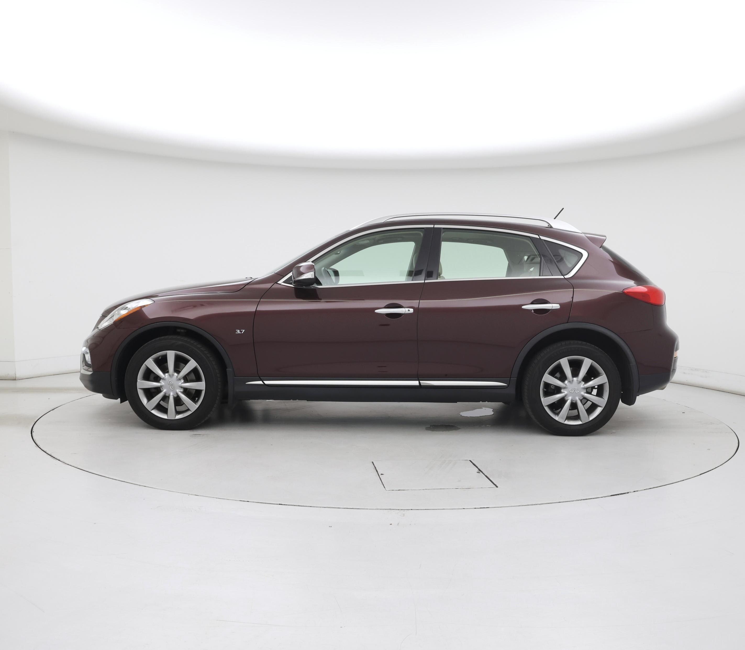 Thumbnail: 2017 INFINITI QX50 - 3