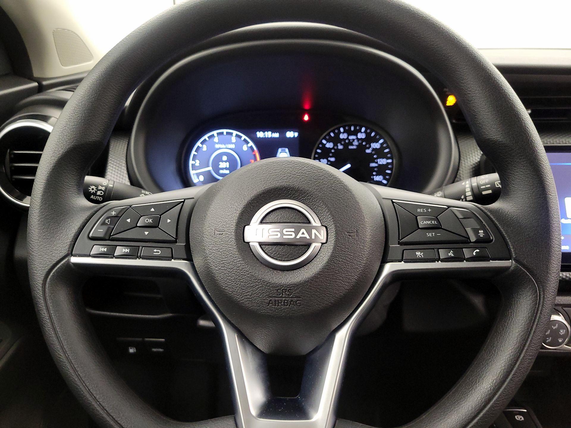 Thumbnail: 2024 Nissan Kicks - 10