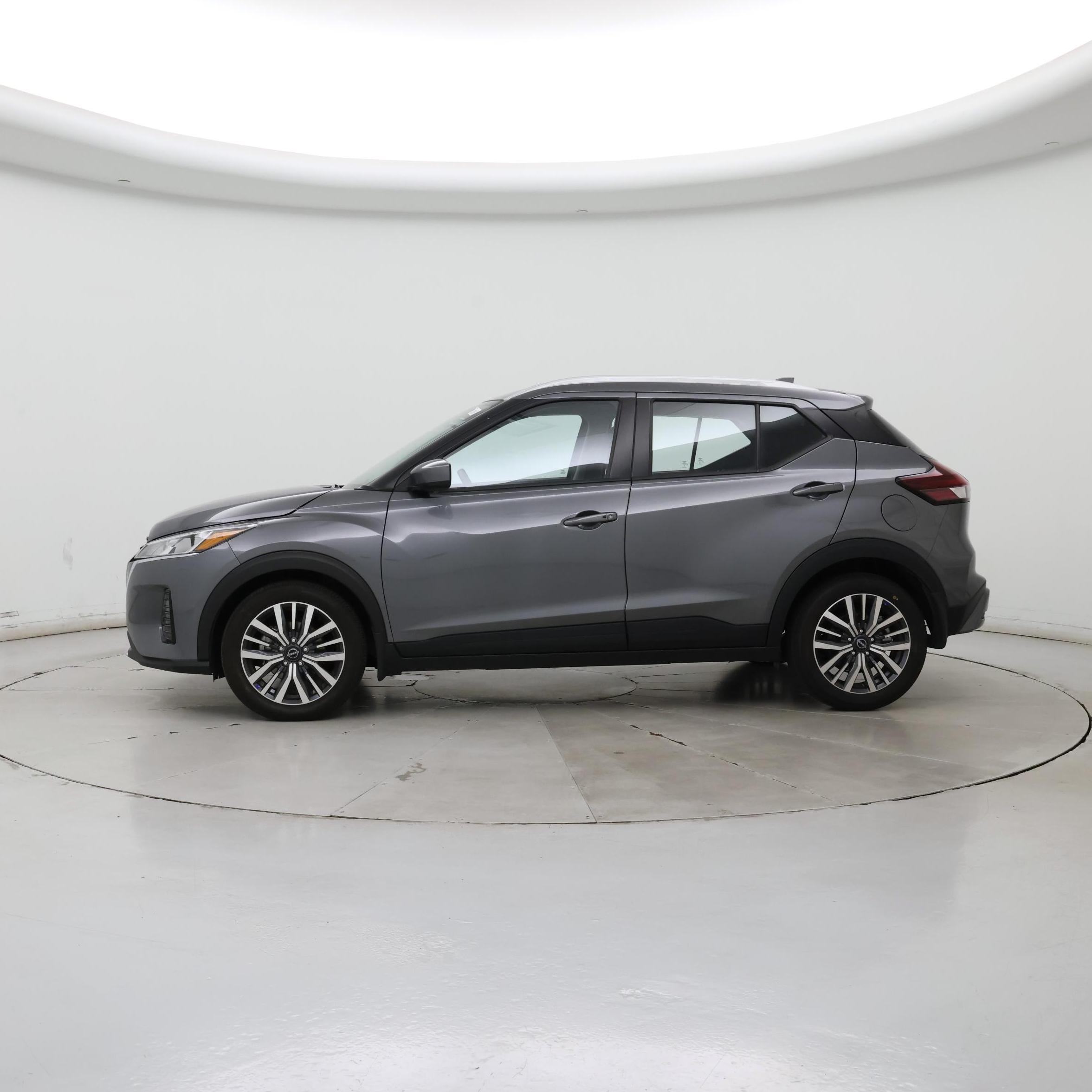 Thumbnail: 2024 Nissan Kicks - 3