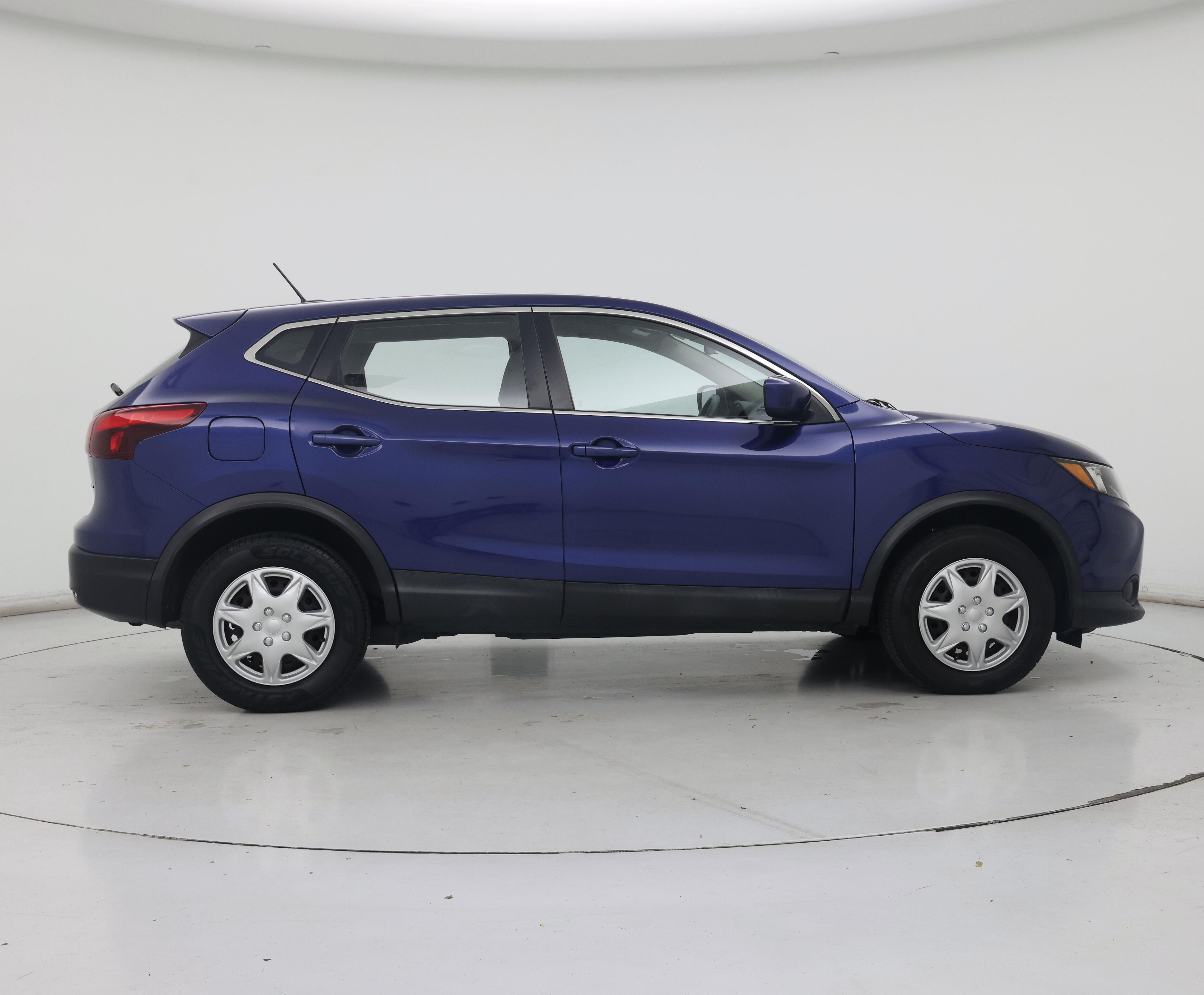 Thumbnail: 2019 Nissan Rogue Sport - 7