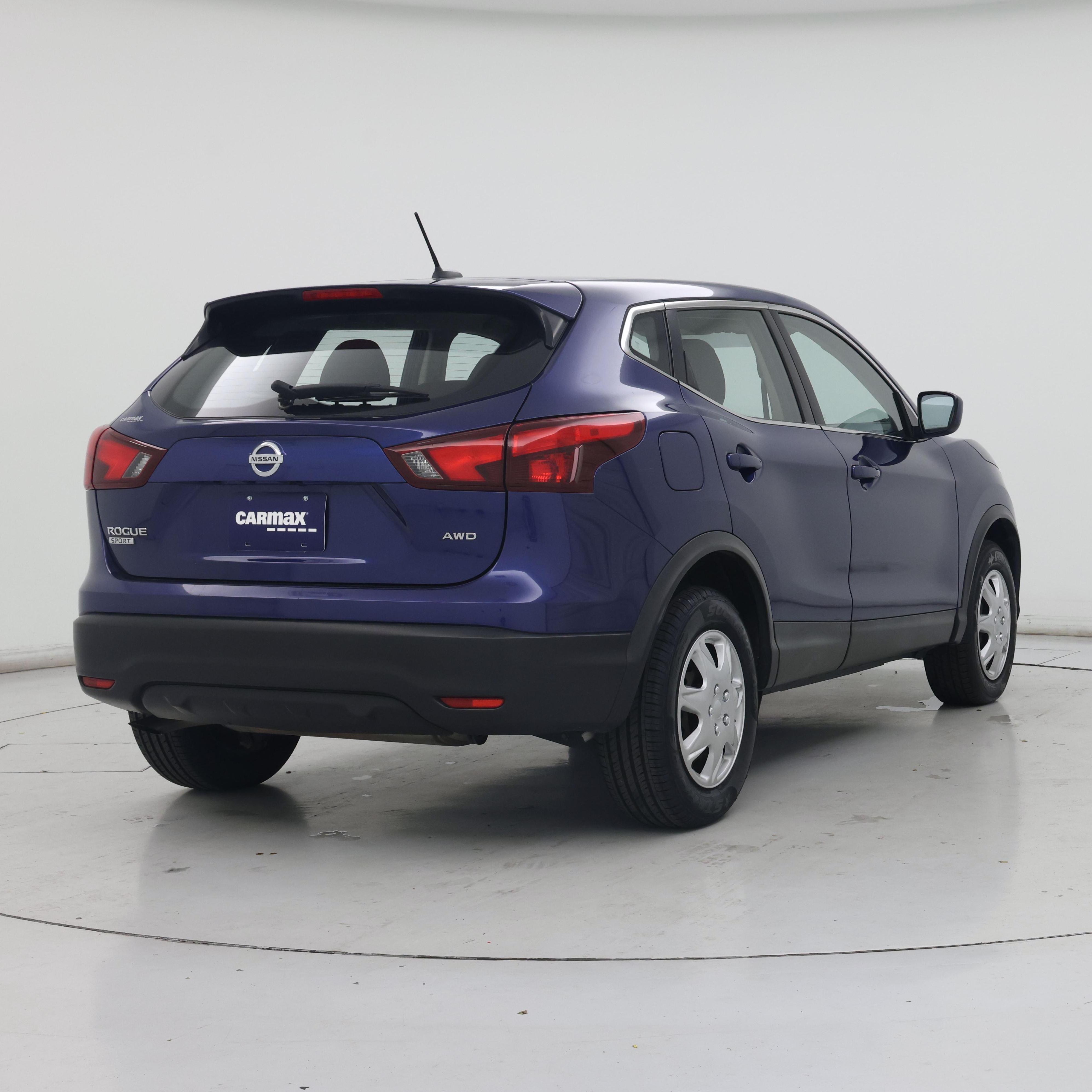 Thumbnail: 2019 Nissan Rogue Sport - 8